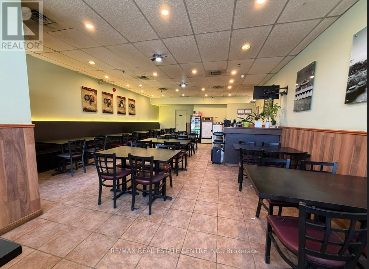 12 - 3085 Hurontario St Street, Mississauga, Ontario  L5A 4E4 - Photo 6 - W12769948