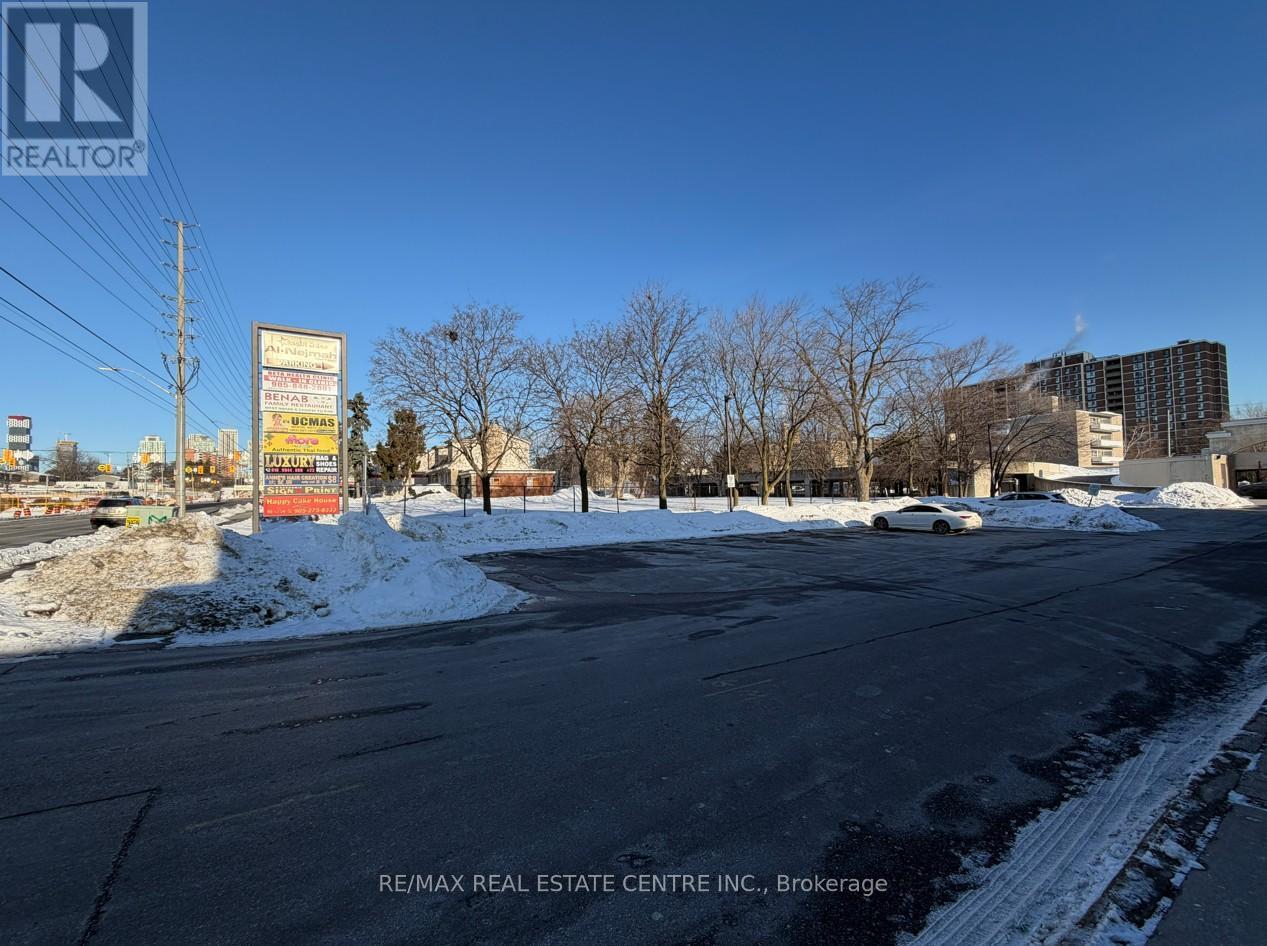 12 - 3085 Hurontario St Street, Mississauga, Ontario  L5A 4E4 - Photo 7 - W12769948