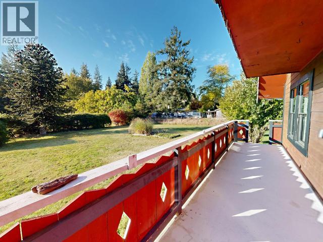 10198 Highway 101, Powell River, British Columbia   - Photo 22 - 19465