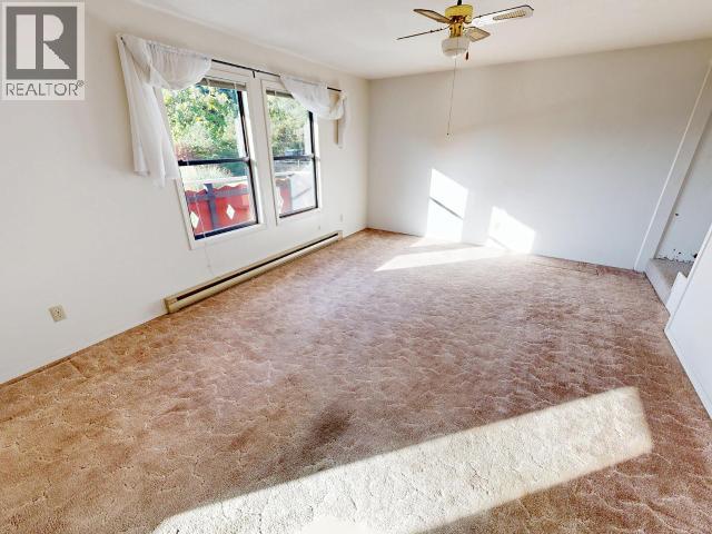 10198 Highway 101, Powell River, British Columbia   - Photo 6 - 19465