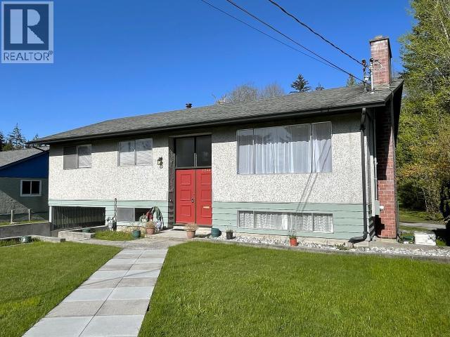 5044 Manson Ave, Powell River, British Columbia  V8A 3N9 - Photo 2 - 19525