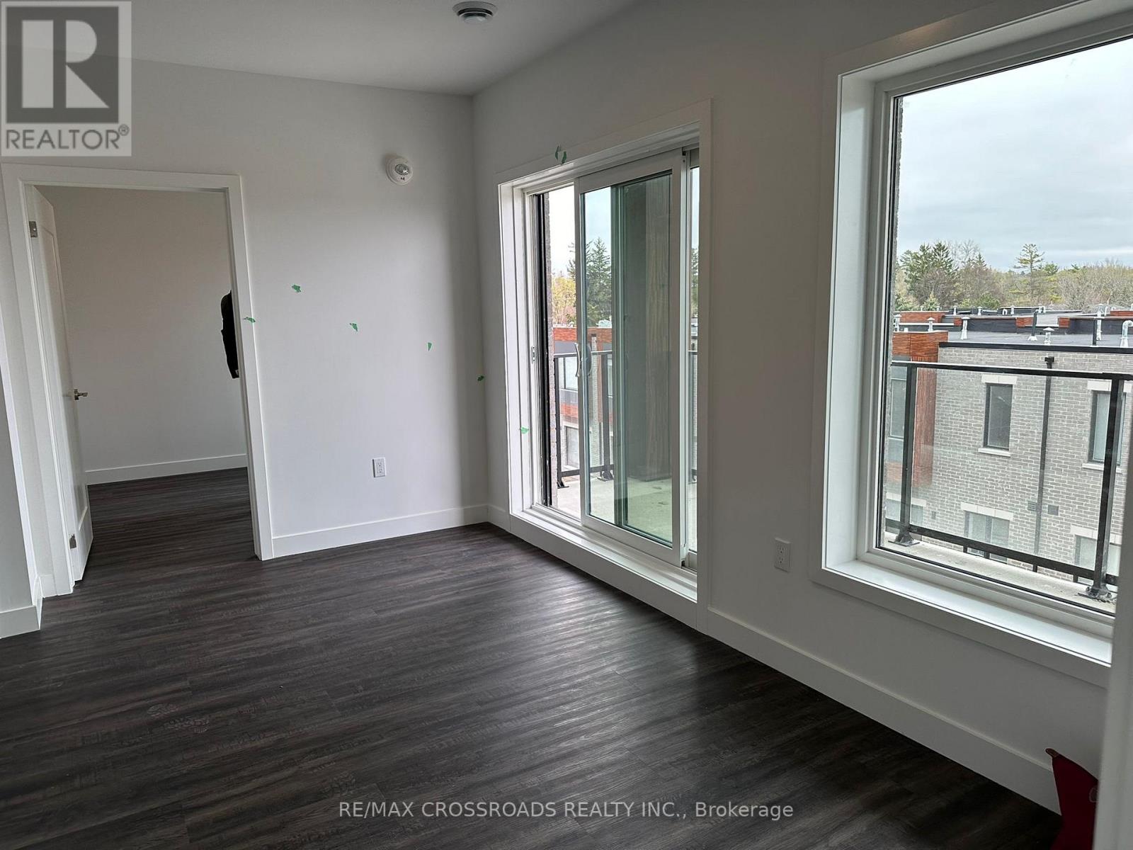 308 - 408 Dundas Street, Cambridge, Ontario  N1R 0E8 - Photo 2 - X12730392