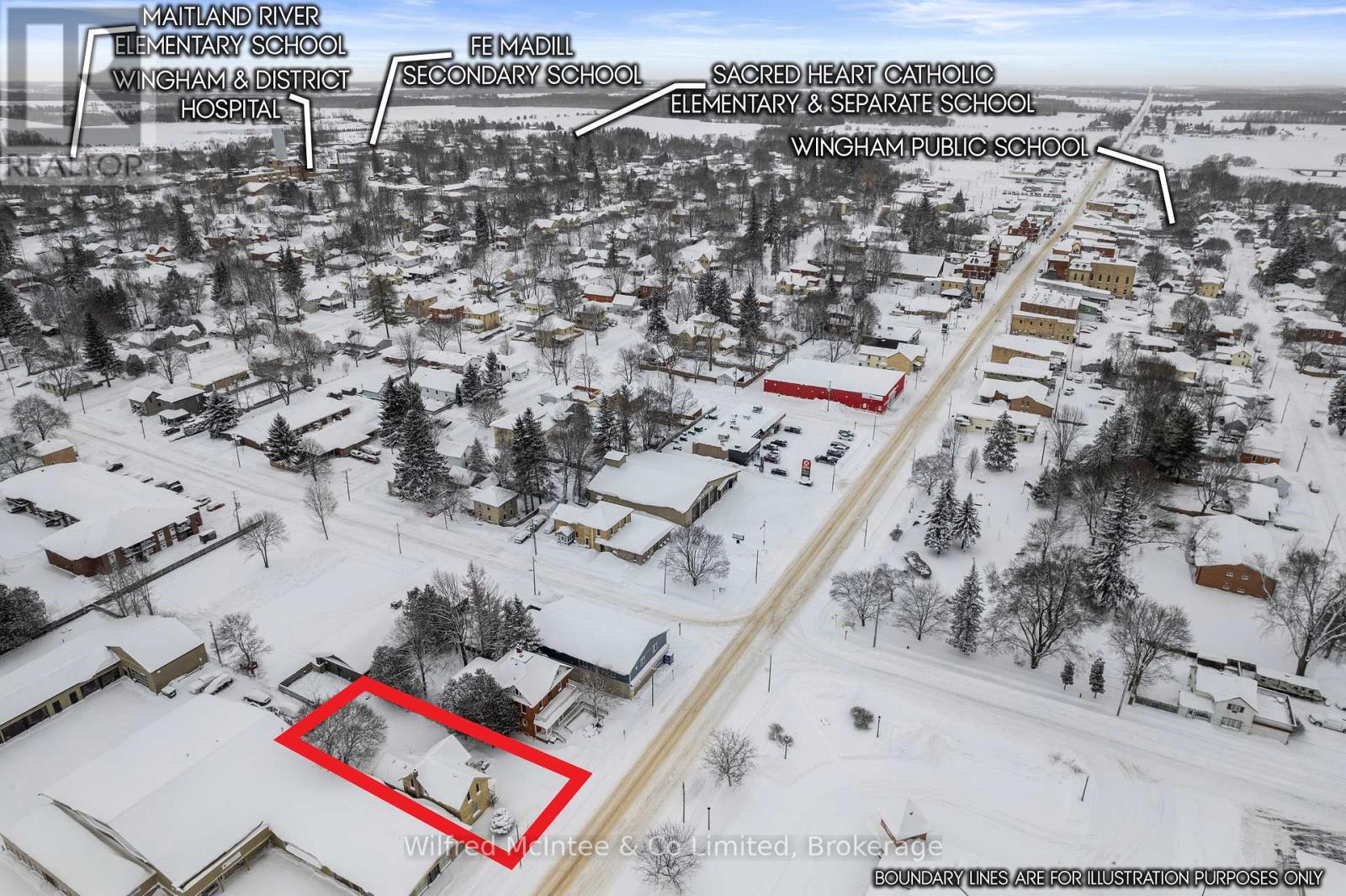 401 Josephine Street, North Huron, Ontario  N0G 2W0 - Photo 2 - X12769972