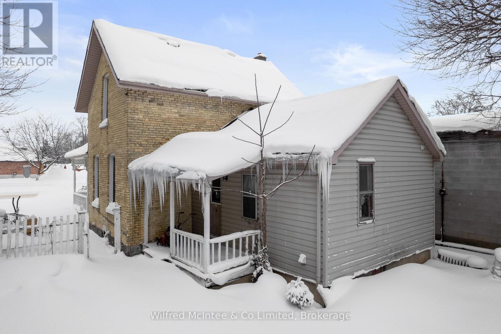 401 Josephine Street, North Huron, Ontario  N0G 2W0 - Photo 28 - X12769972