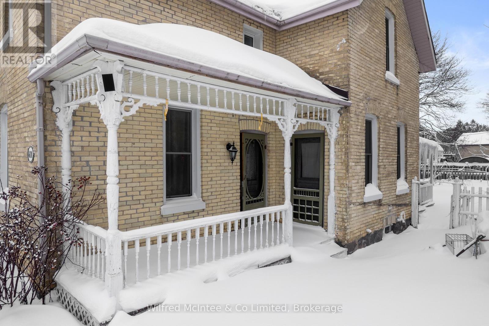 401 Josephine Street, North Huron, Ontario  N0G 2W0 - Photo 3 - X12769972