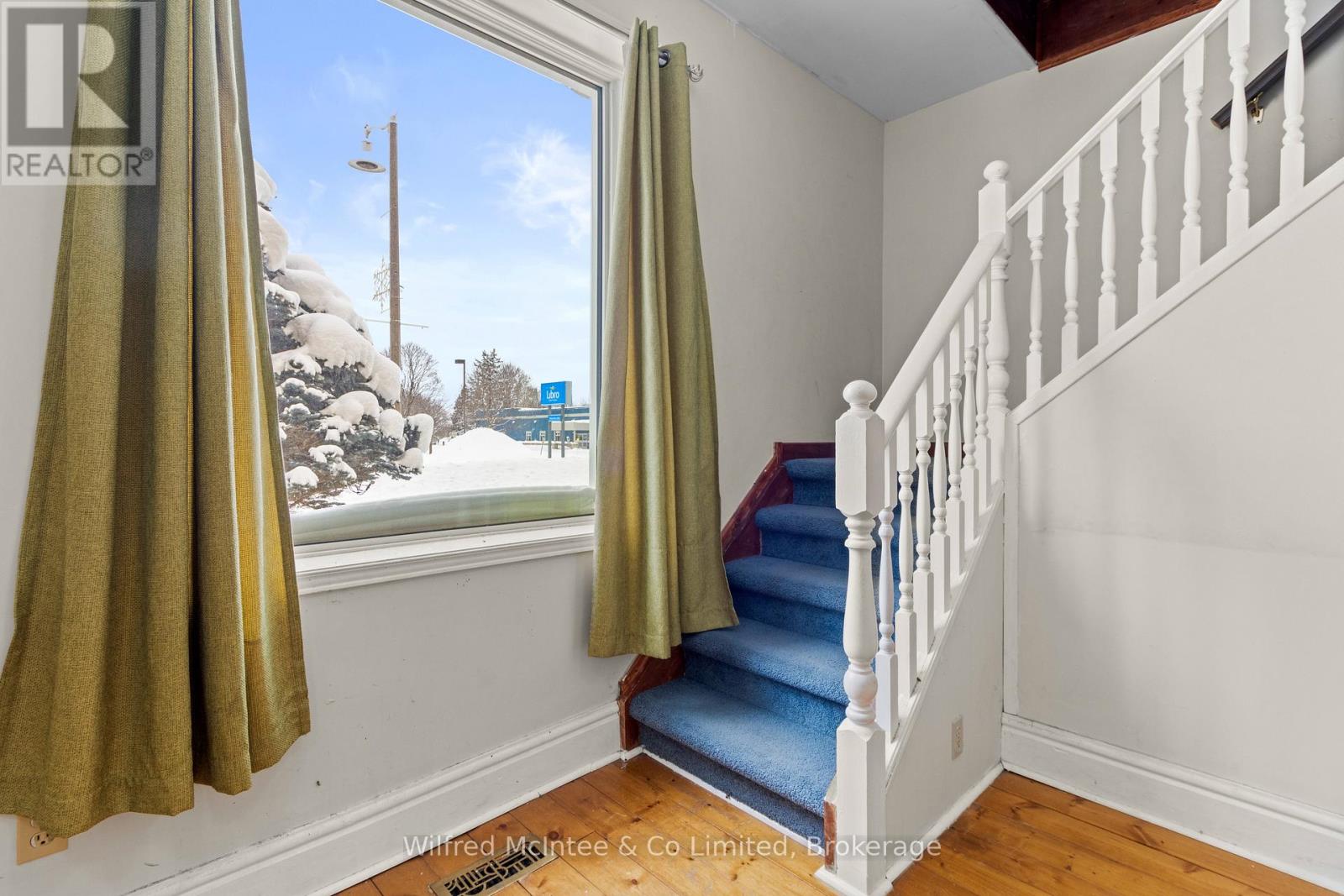 401 Josephine Street, North Huron, Ontario  N0G 2W0 - Photo 30 - X12769972