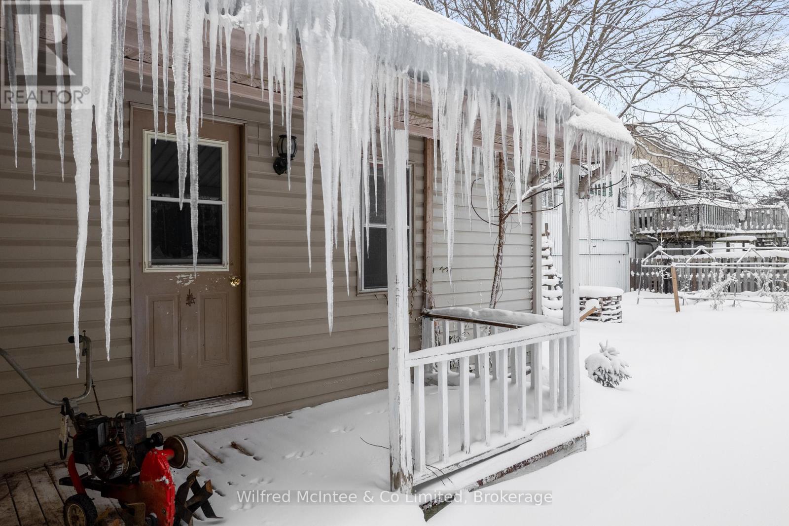 401 Josephine Street, North Huron, Ontario  N0G 2W0 - Photo 33 - X12769972