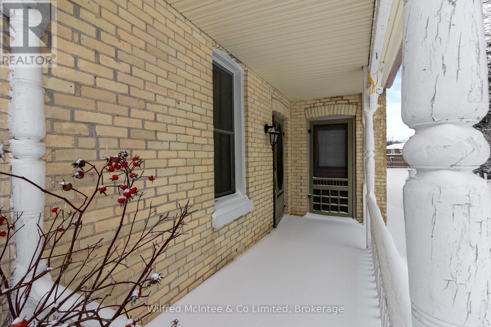 401 Josephine Street, North Huron, Ontario  N0G 2W0 - Photo 35 - X12769972