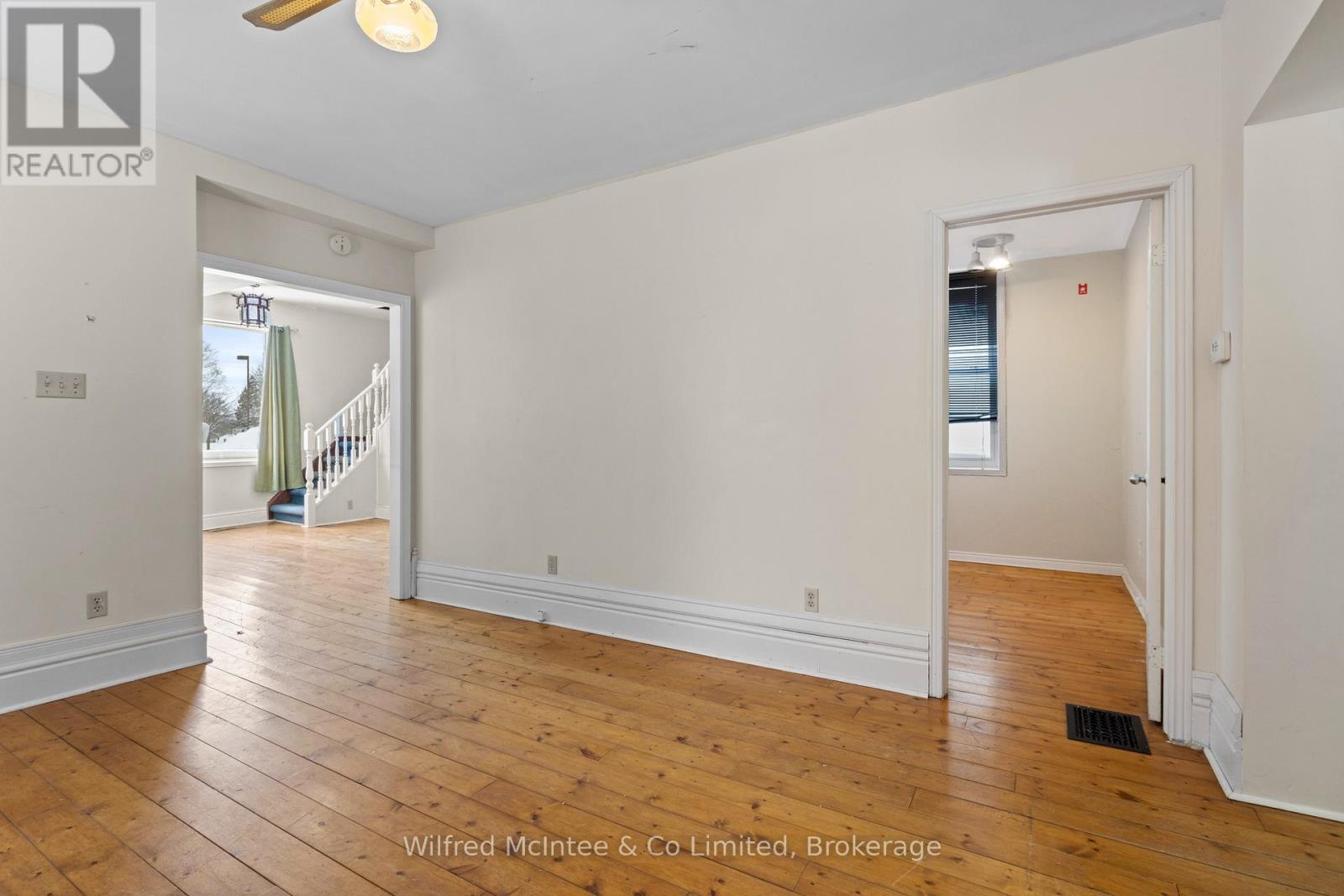 401 Josephine Street, North Huron, Ontario  N0G 2W0 - Photo 37 - X12769972