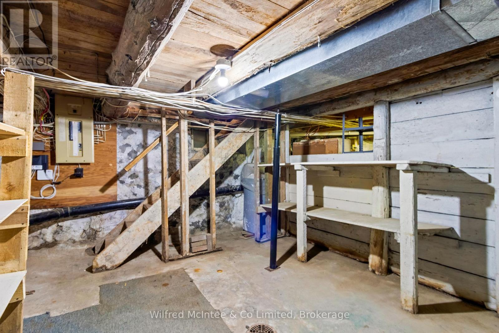 401 Josephine Street, North Huron, Ontario  N0G 2W0 - Photo 49 - X12769972