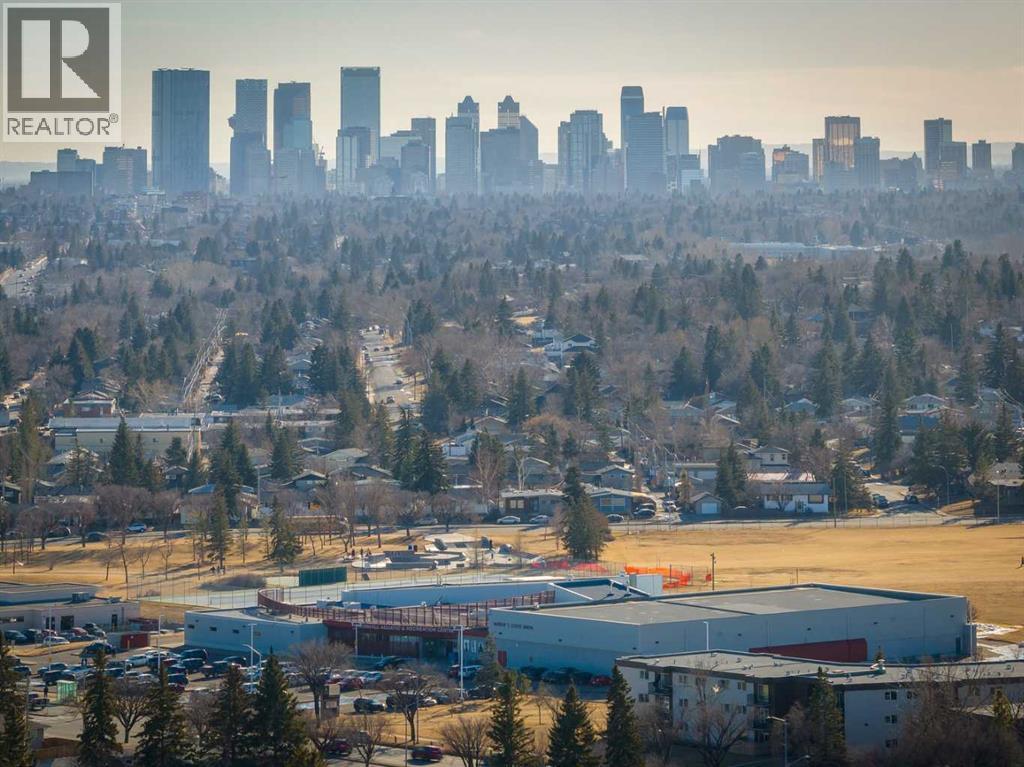 256 Huntridge Road Ne, Calgary, Alberta  T2K 4B6 - Photo 47 - A2284550