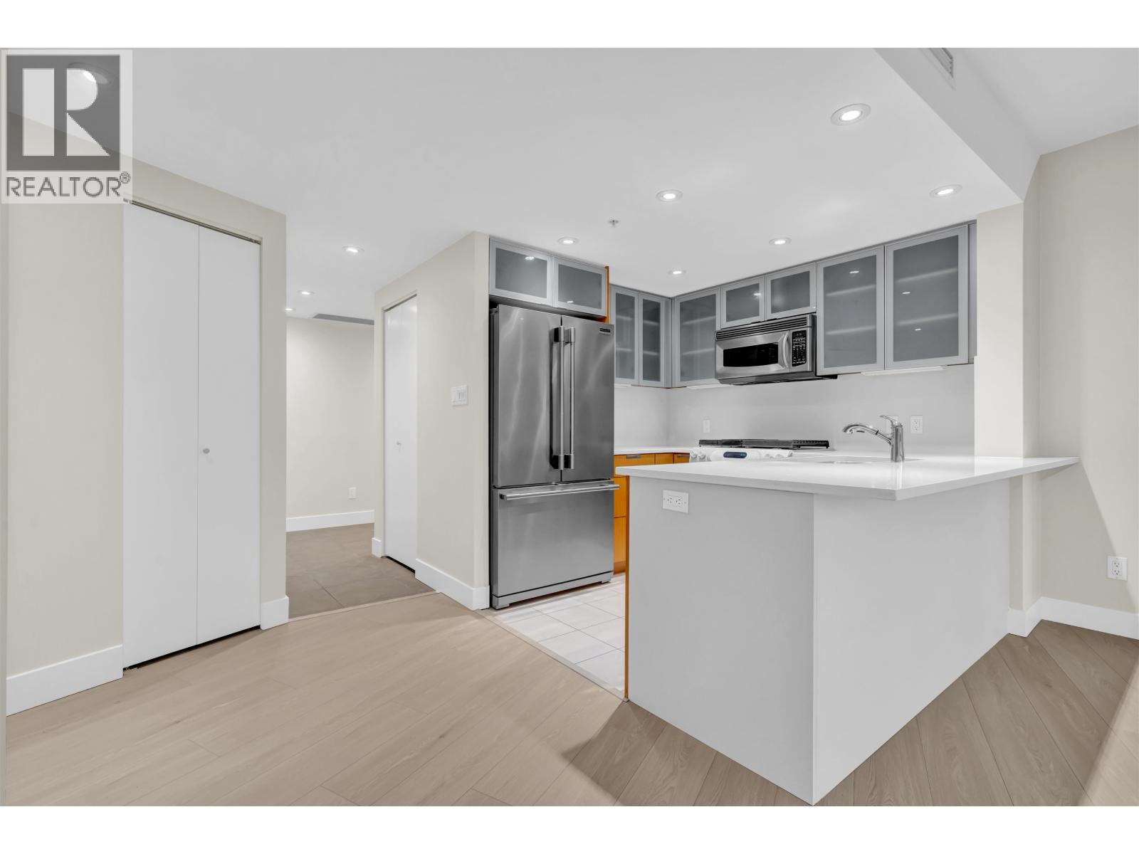 2305 1205 W Hastings Street, Vancouver, British Columbia  V6E 4T7 - Photo 5 - R3086931