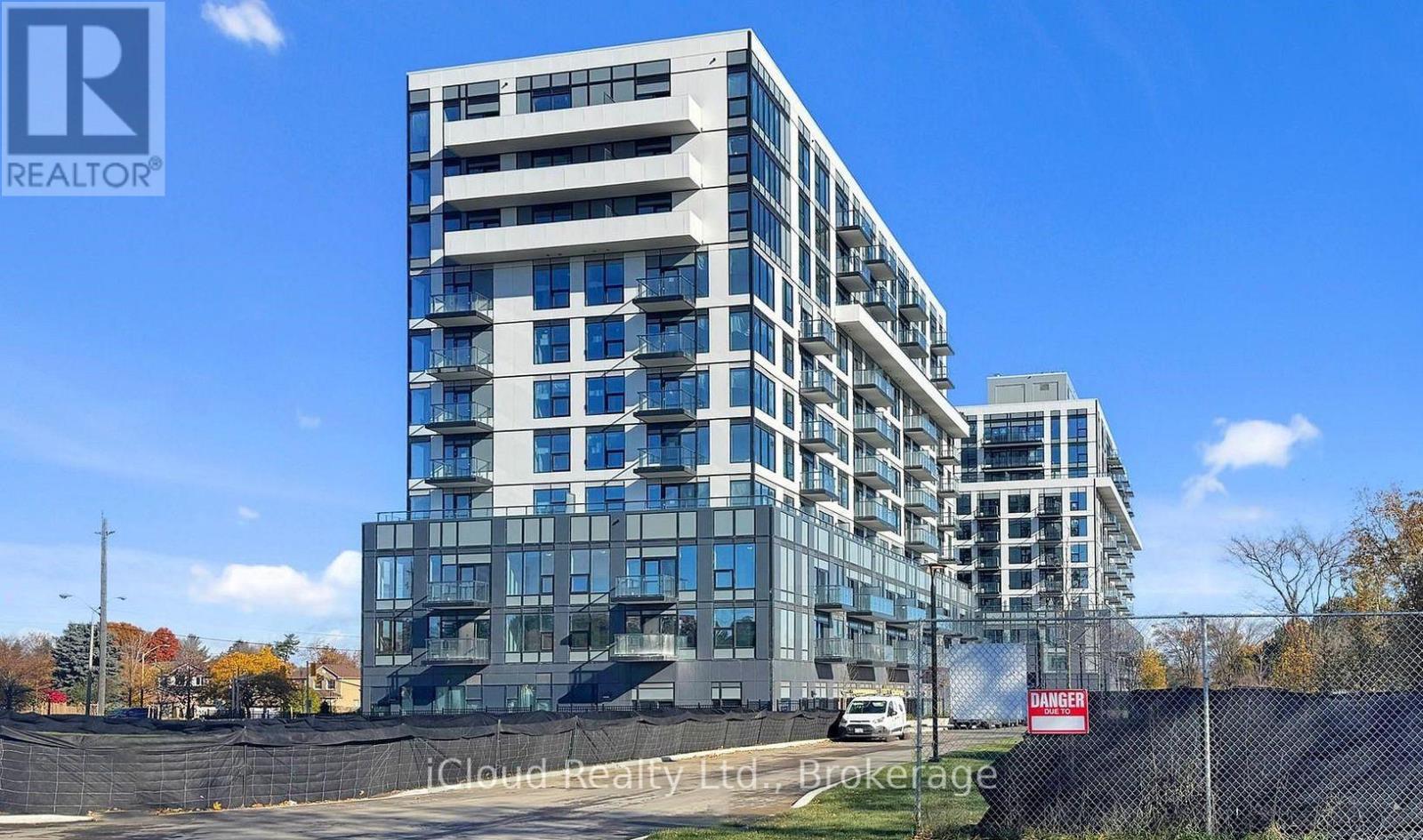 1116 - 7439 Kingston Road, Toronto (Rouge), Ontario  M1B 5S3 - Photo 1 - E12769954