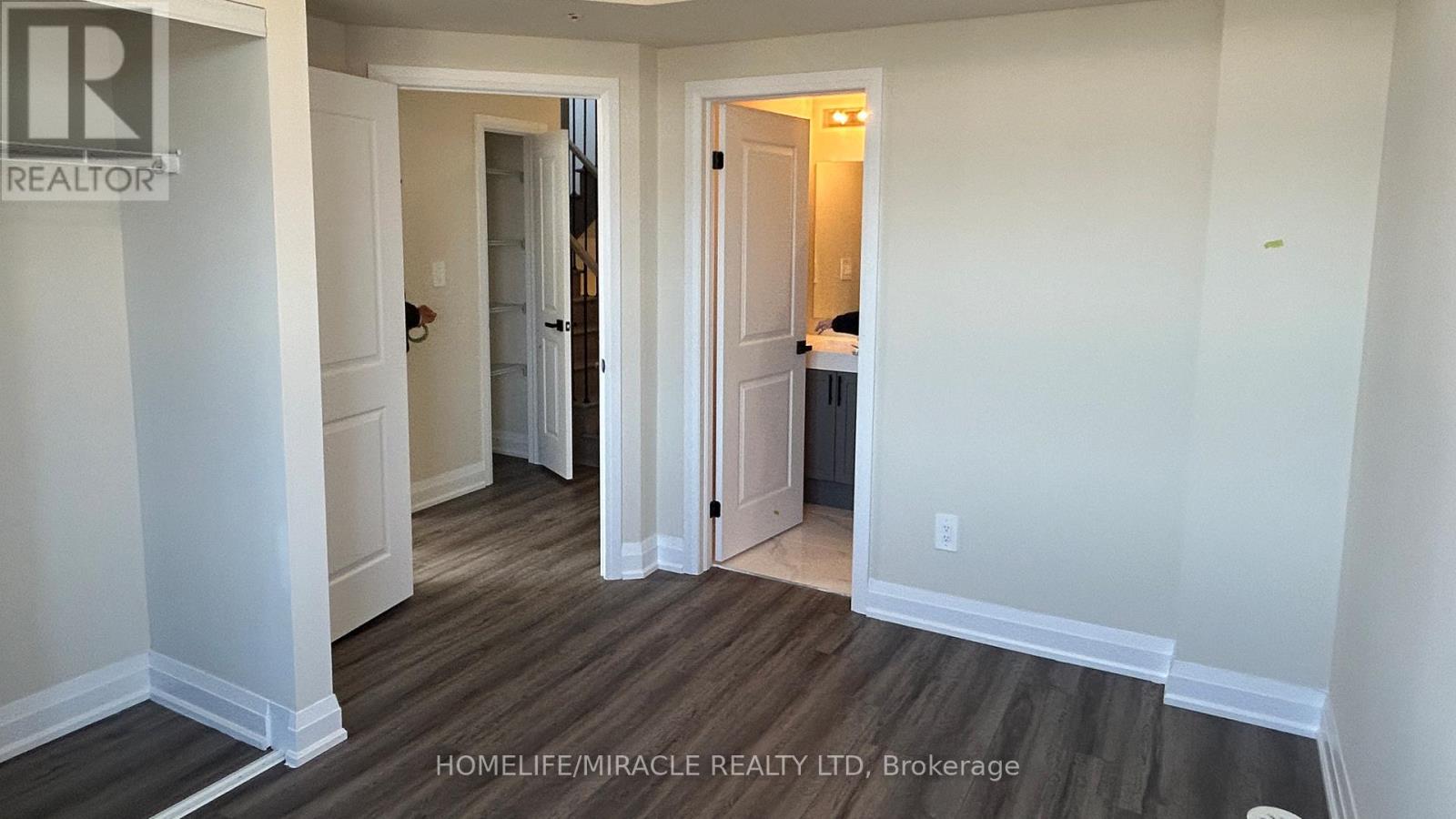 116 - 1585 Rose Way, Milton, Ontario  L9E 1N4 - Photo 10 - W12769960