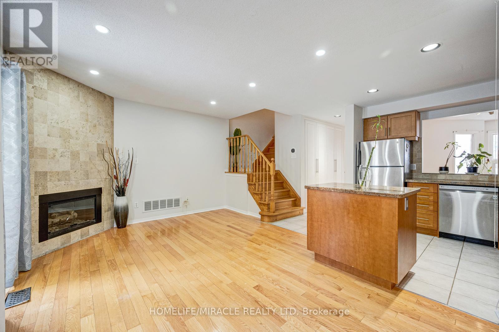 29 - 2065 Sixth Line, Oakville, Ontario  L6H 5R8 - Photo 13 - W12769990