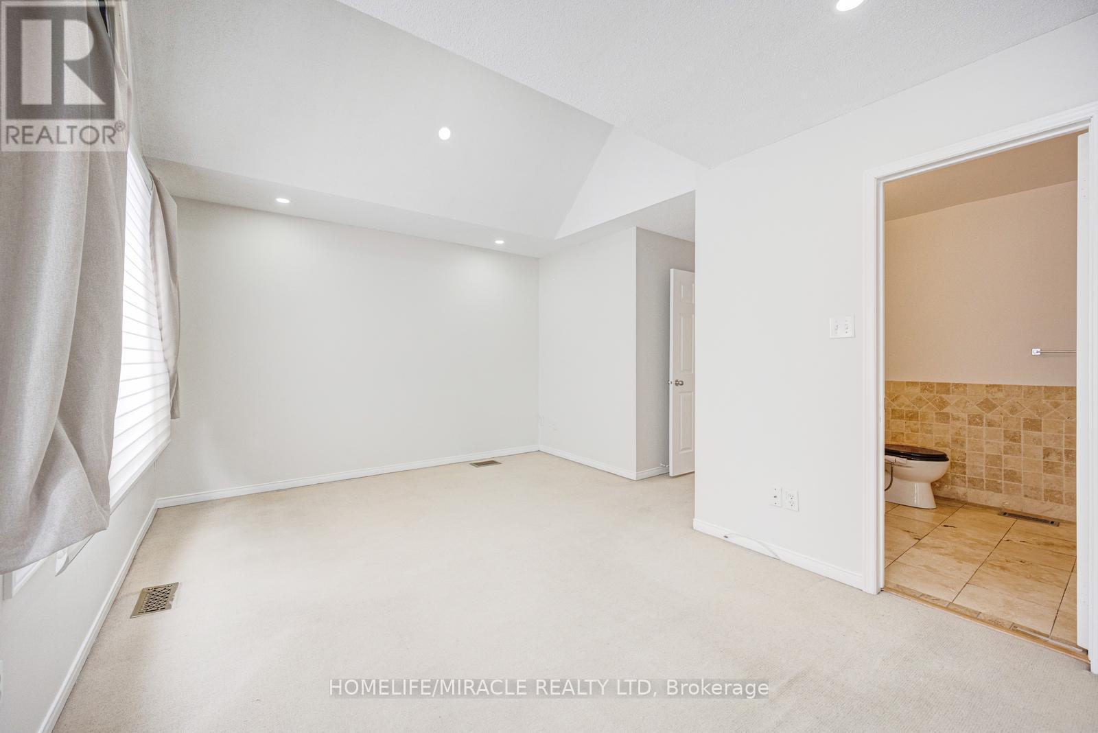 29 - 2065 Sixth Line, Oakville, Ontario  L6H 5R8 - Photo 21 - W12769990