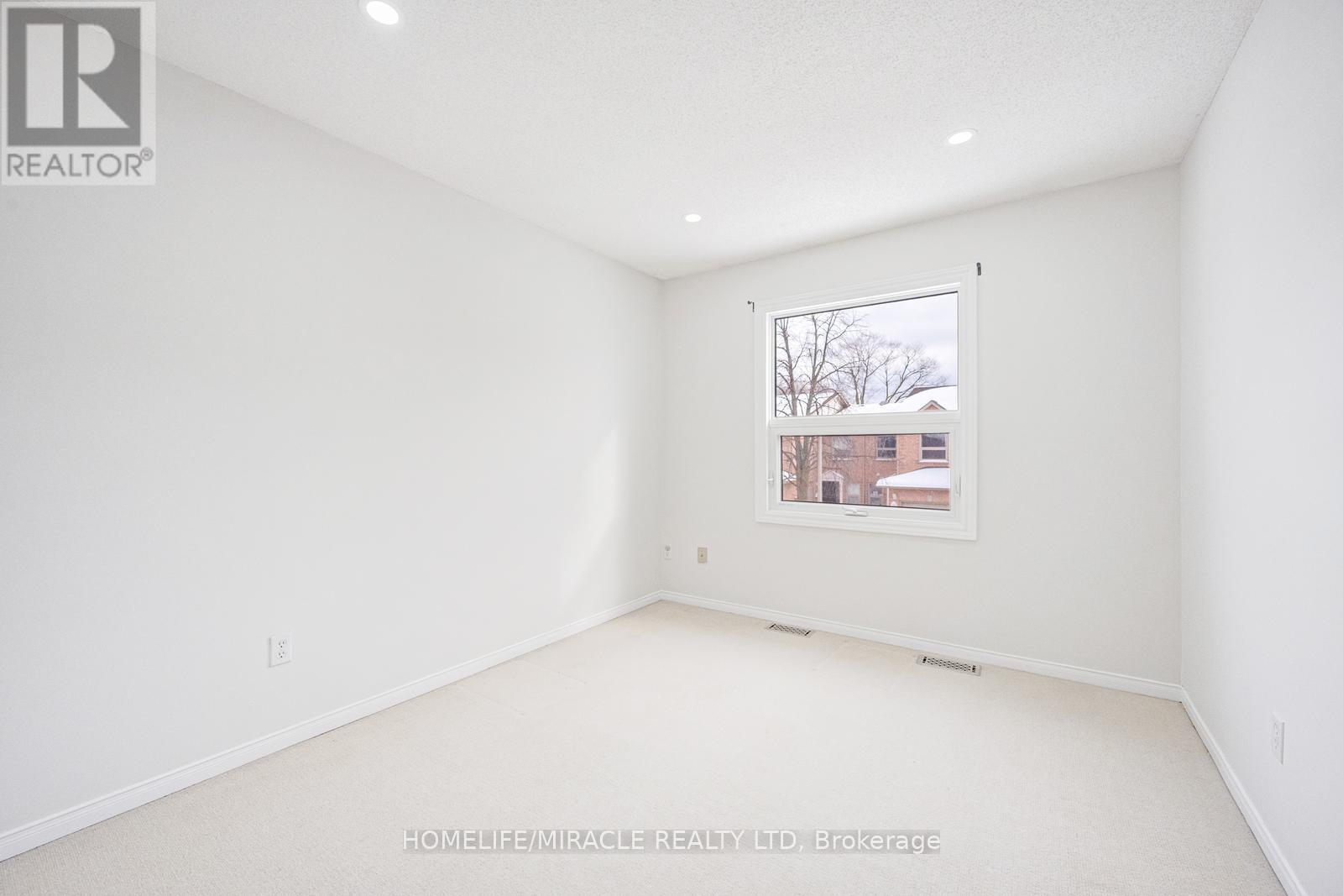 29 - 2065 Sixth Line, Oakville, Ontario  L6H 5R8 - Photo 33 - W12769990