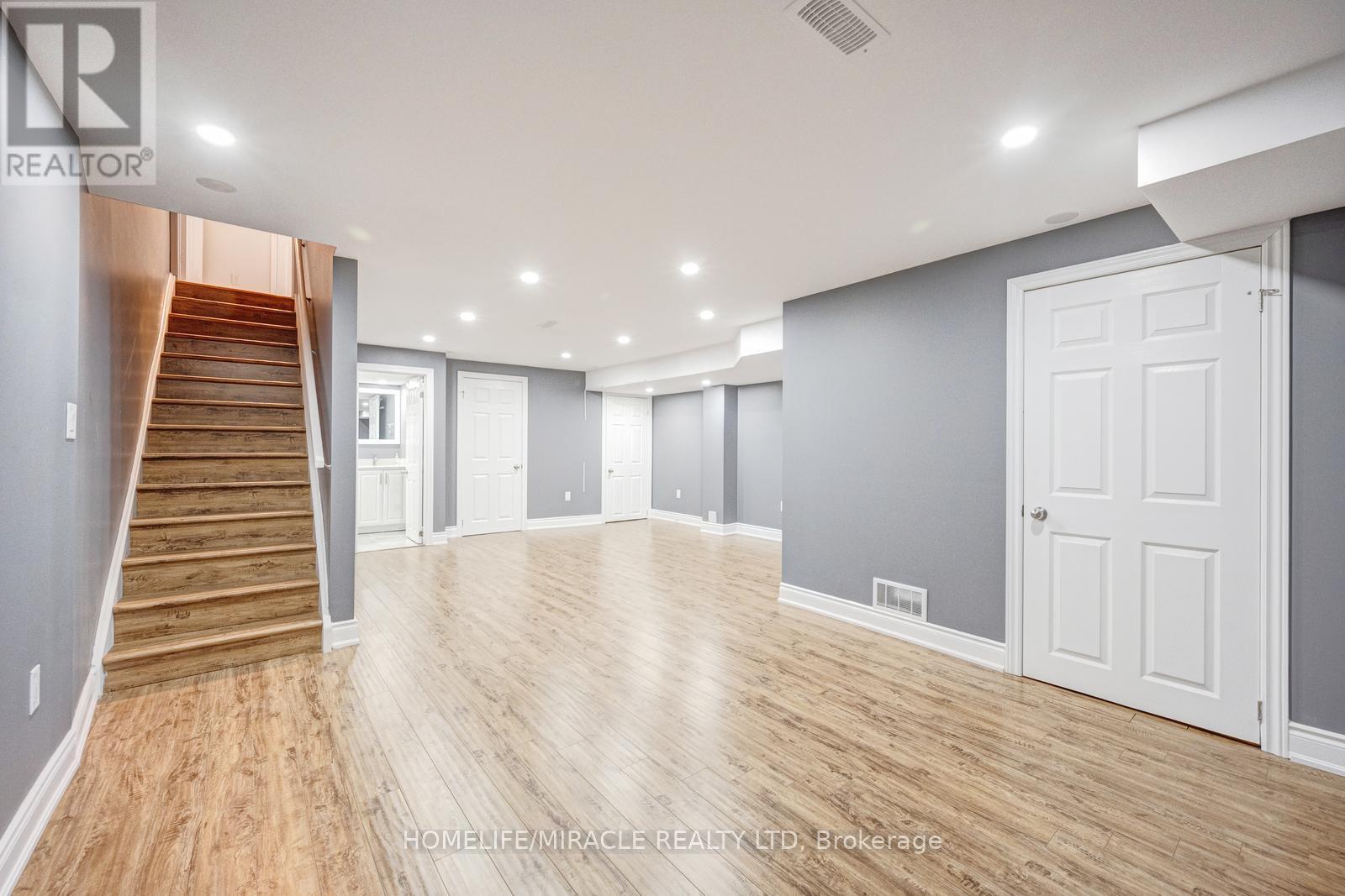 29 - 2065 Sixth Line, Oakville, Ontario  L6H 5R8 - Photo 35 - W12769990