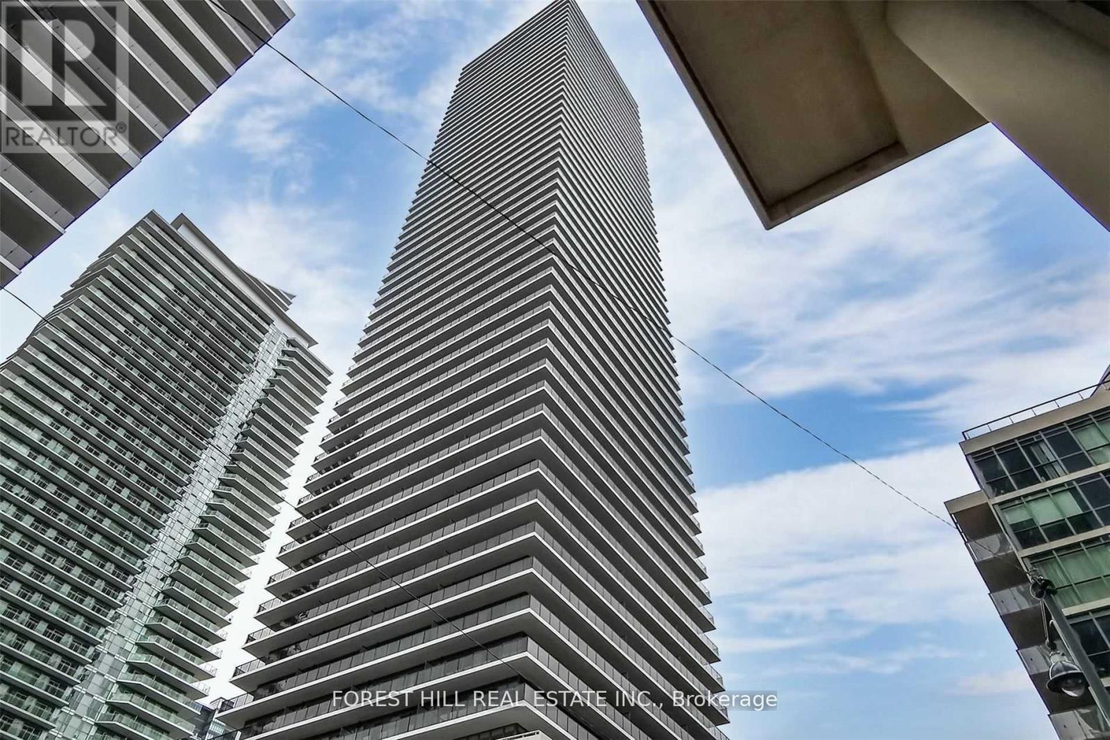 3104 - 70 Annie Craig Drive, Toronto, Ontario  M8V 0C4 - Photo 1 - W12769992