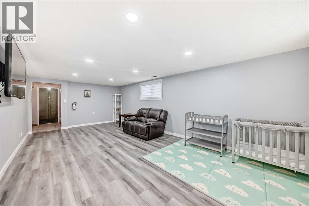 5135 48 Street Nw, Calgary, Alberta  T3A 0T2 - Photo 29 - A2278073