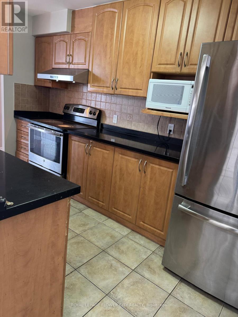 304 - 25 Trailwood Drive, Mississauga, Ontario  L4Z 3K9 - Photo 6 - W12770004