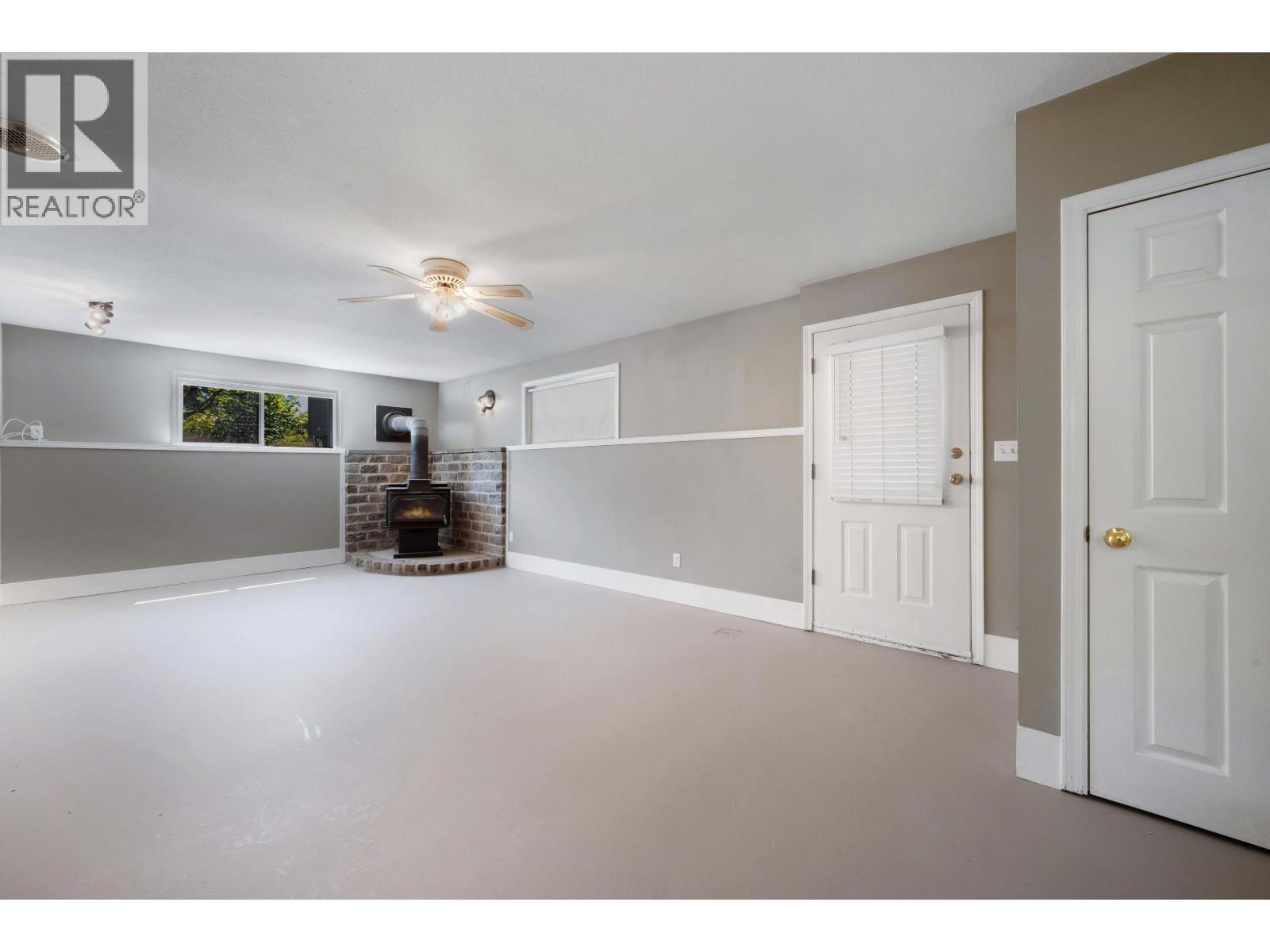 12323 248 St Street, Maple Ridge, British Columbia  V4R 1J9 - Photo 9 - R3051516