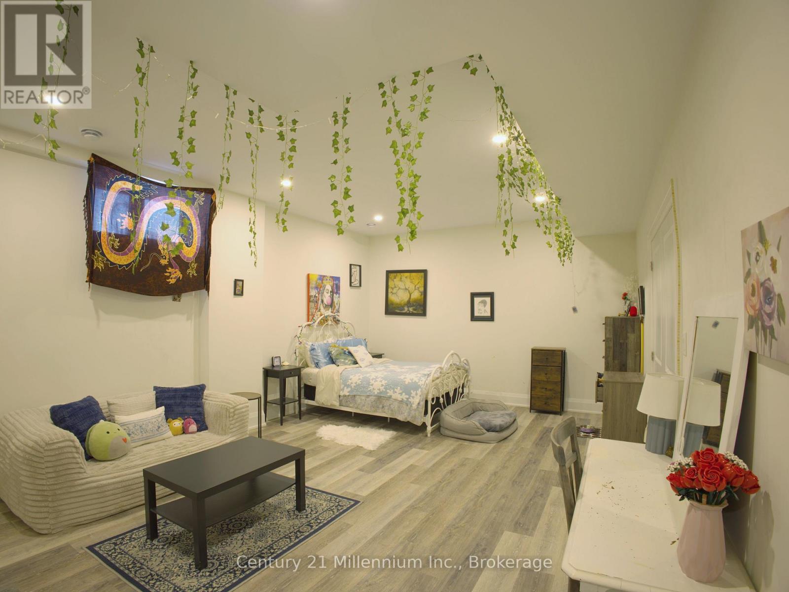 108 Creekwood Court, Blue Mountains, Ontario  L9Y 0V1 - Photo 15 - X12770010