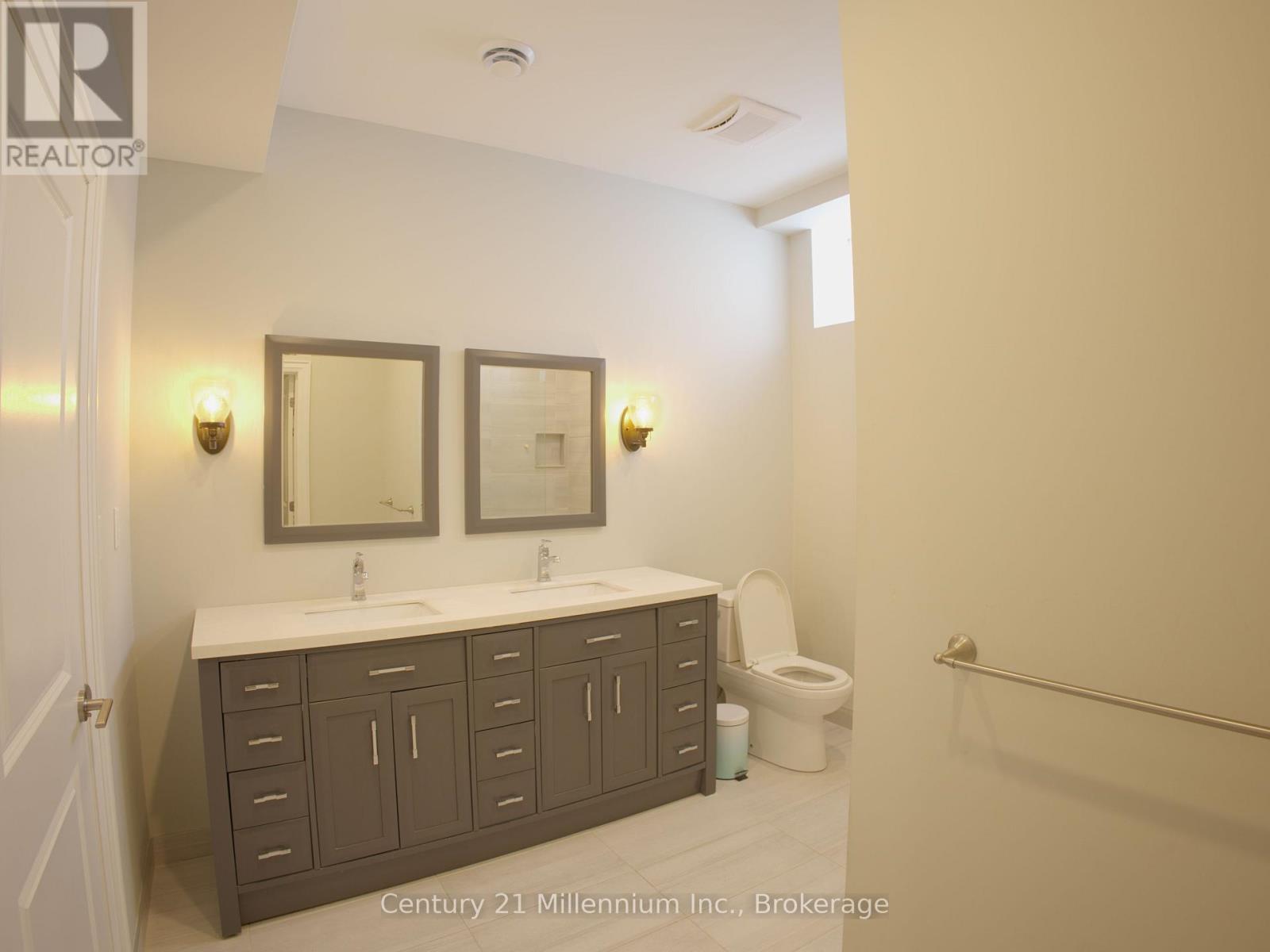 108 Creekwood Court, Blue Mountains, Ontario  L9Y 0V1 - Photo 17 - X12770010