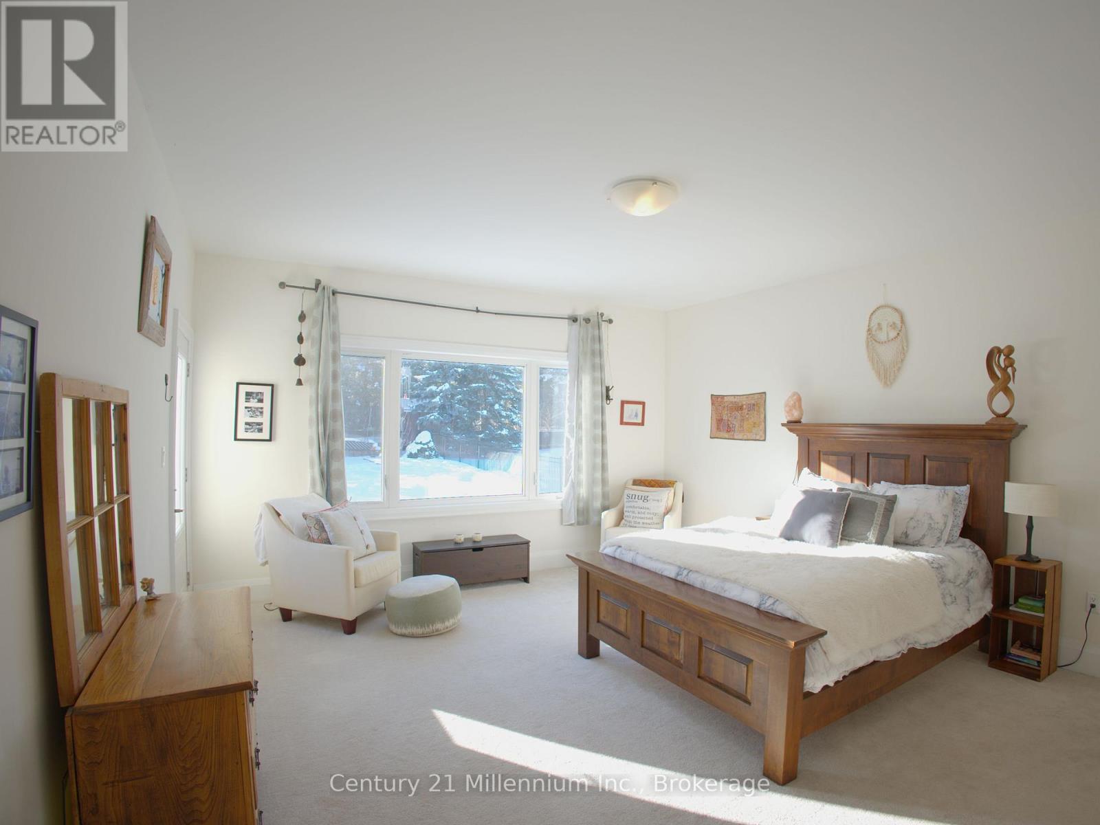 108 Creekwood Court, Blue Mountains, Ontario  L9Y 0V1 - Photo 6 - X12770010