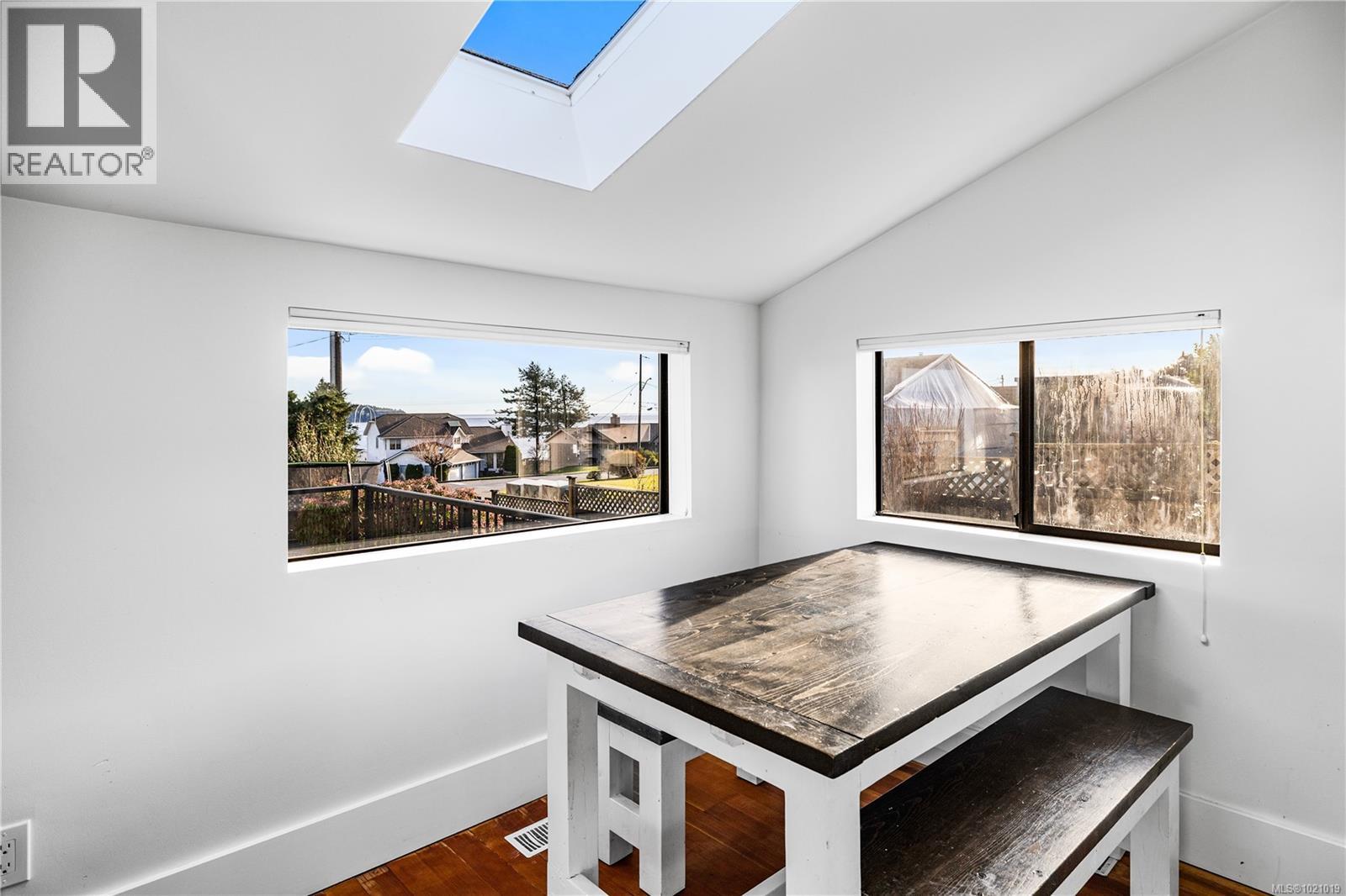 111 Thulin St, Campbell River, British Columbia  V9W 2K4 - Photo 15 - 1021019