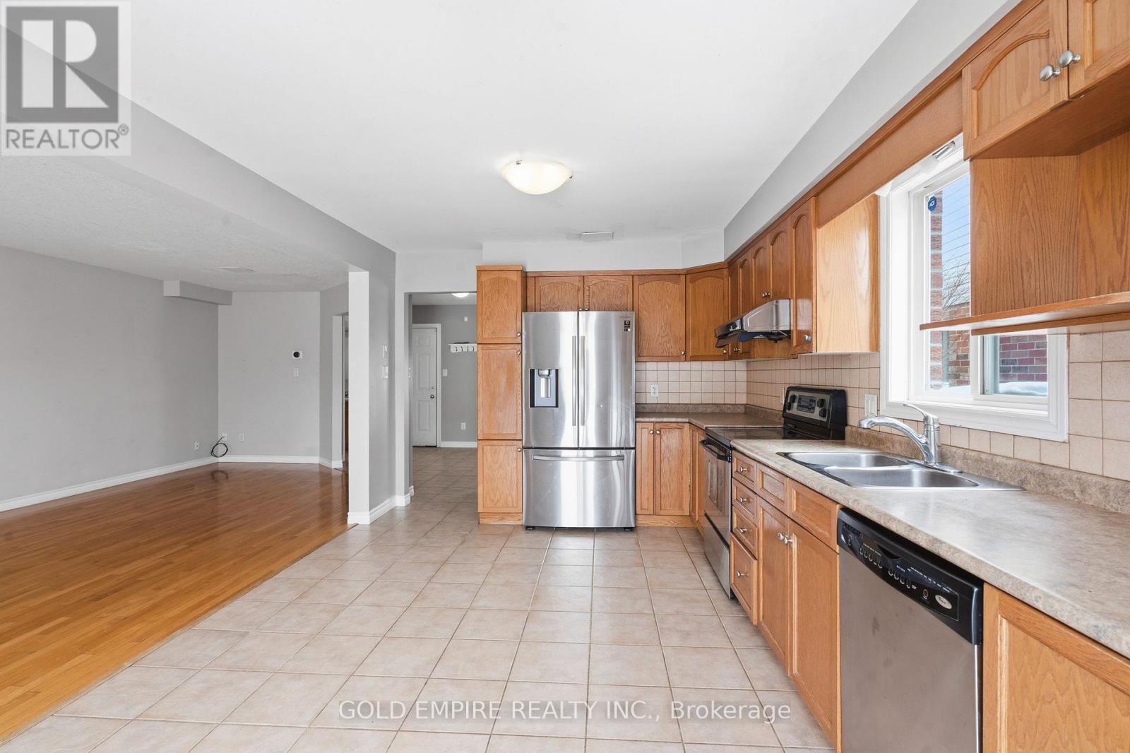 1307 Blackmaple Drive, London East, Ontario  N5Y 5V4 - Photo 11 - X12770018