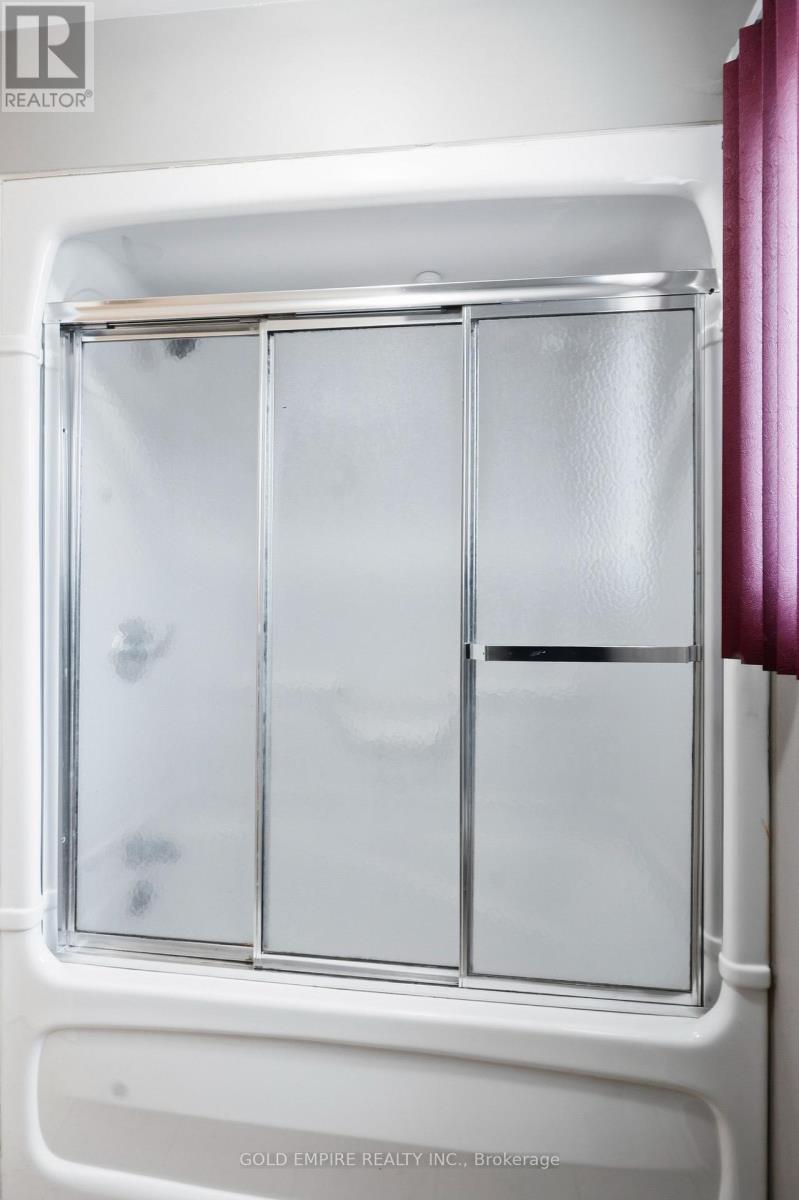 1307 Blackmaple Drive, London East, Ontario  N5Y 5V4 - Photo 27 - X12770018