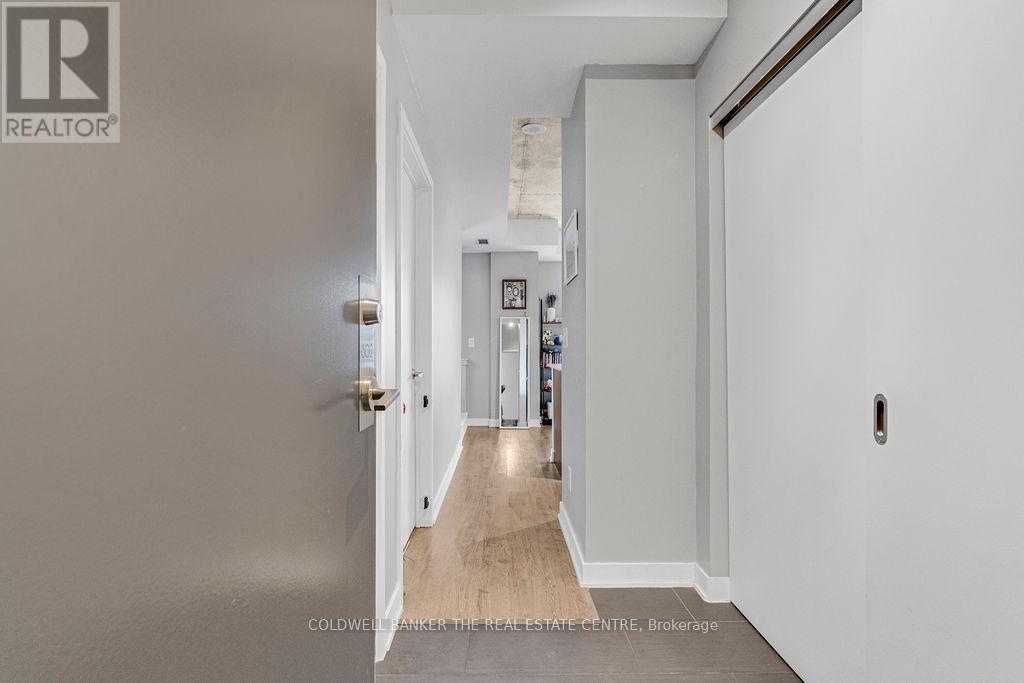 802 - 400 Wellington Street W, Toronto, Ontario  M5V 0B5 - Photo 11 - C12770016