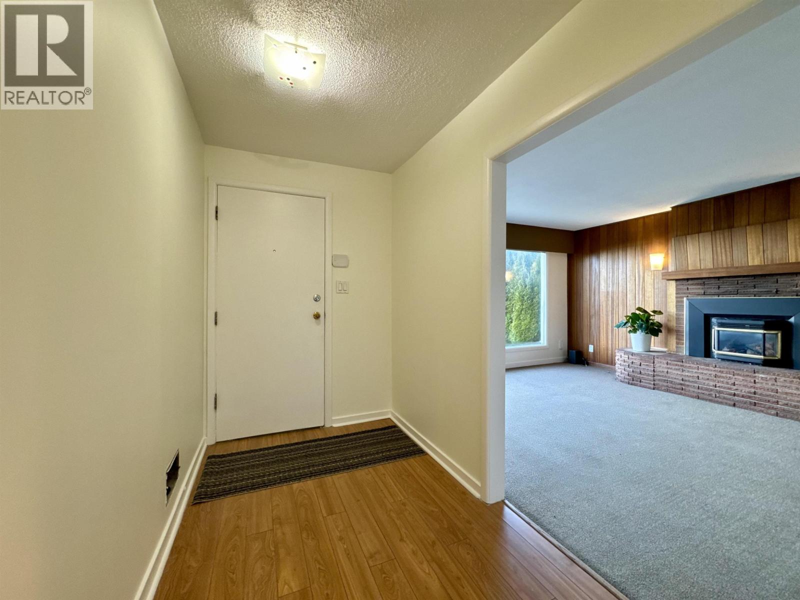 935 Borden Street, Prince Rupert, British Columbia  V8J 1V4 - Photo 3 - R3081301