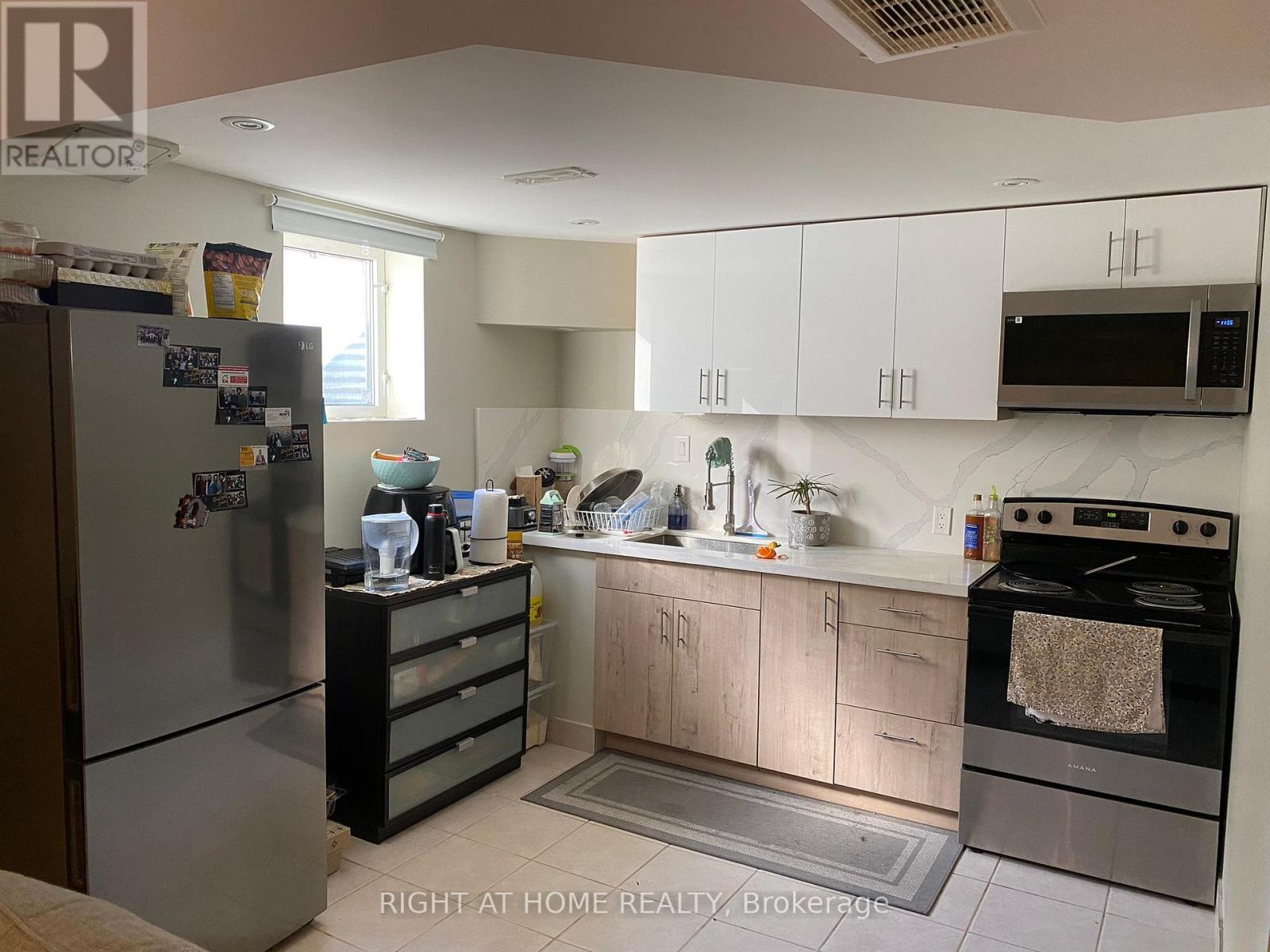 158 Hollywood Hill Circle, Vaughan, Ontario  L4H 2P2 - Photo 21 - N12770006