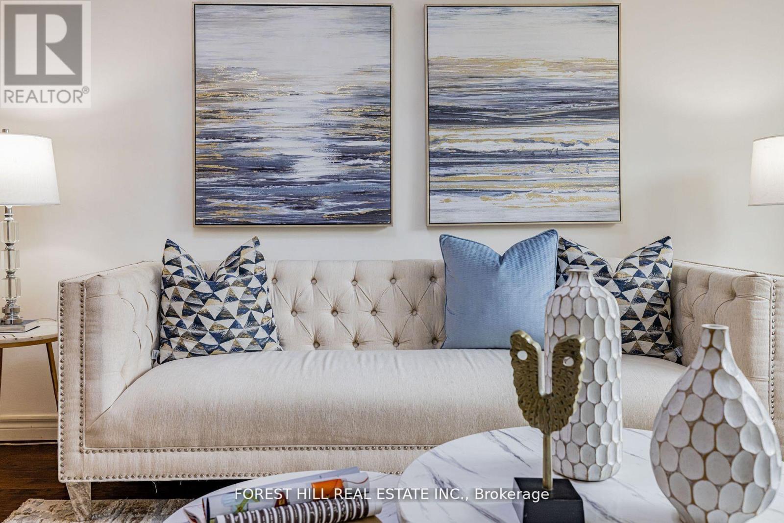 51 Briggs Avenue, Richmond Hill (Doncrest), Ontario  L4B 1N6 - Photo 11 - N12770026