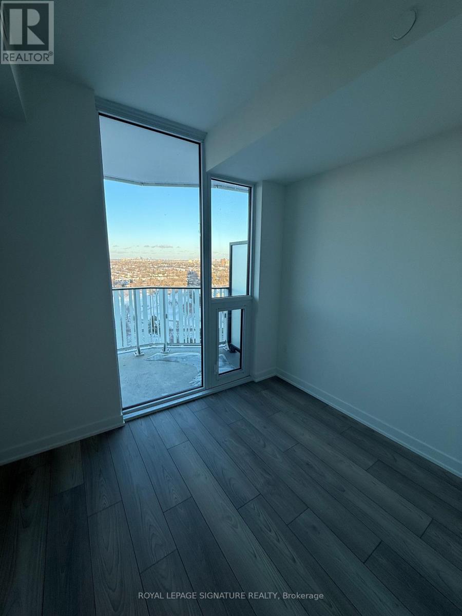 1304 - 1 Fairview Road E, Mississauga, Ontario  L5A 4C6 - Photo 17 - W12770032