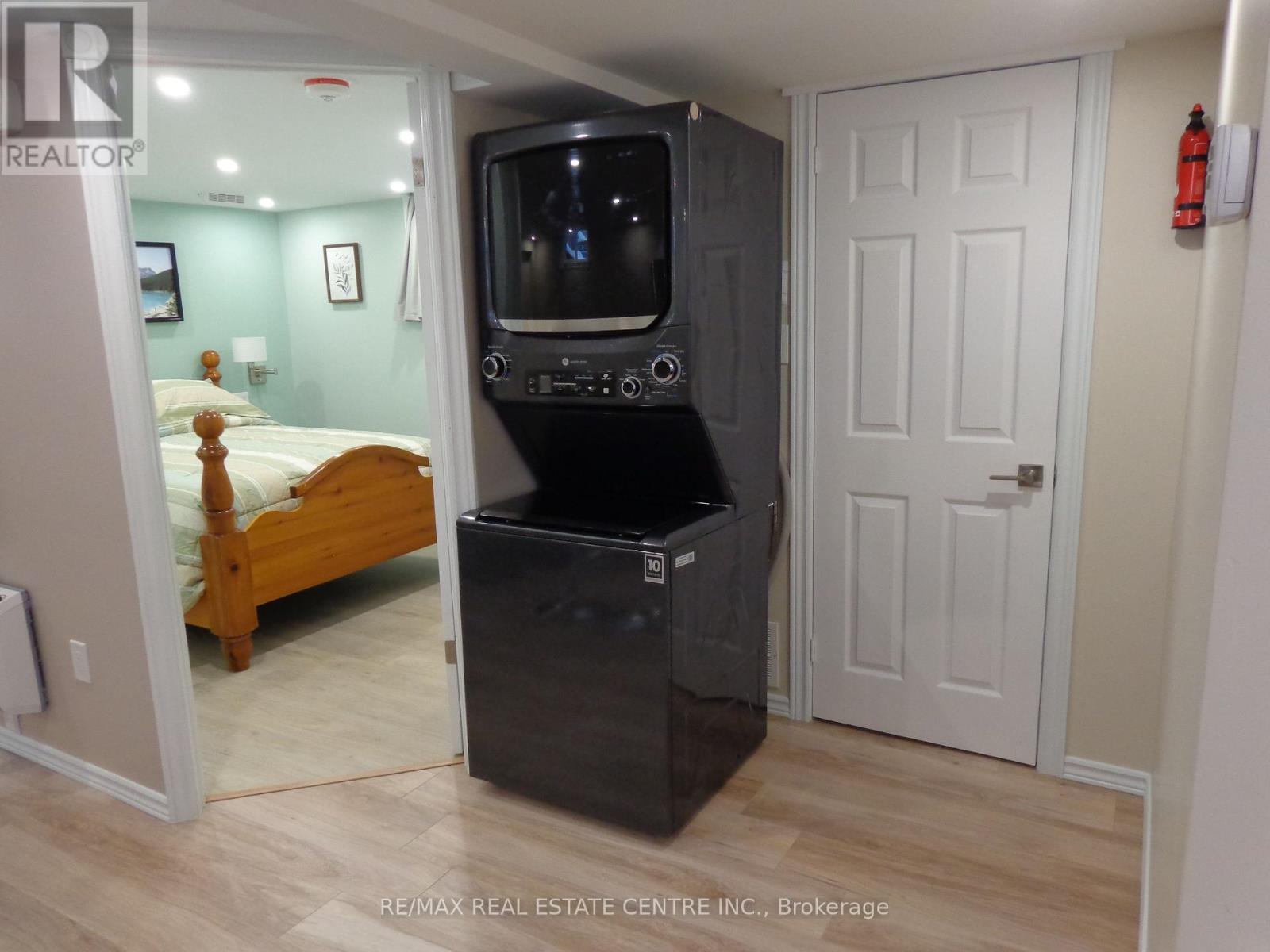 76 Lynch Circle, Guelph, Ontario  N1L 1R9 - Photo 8 - X12770014