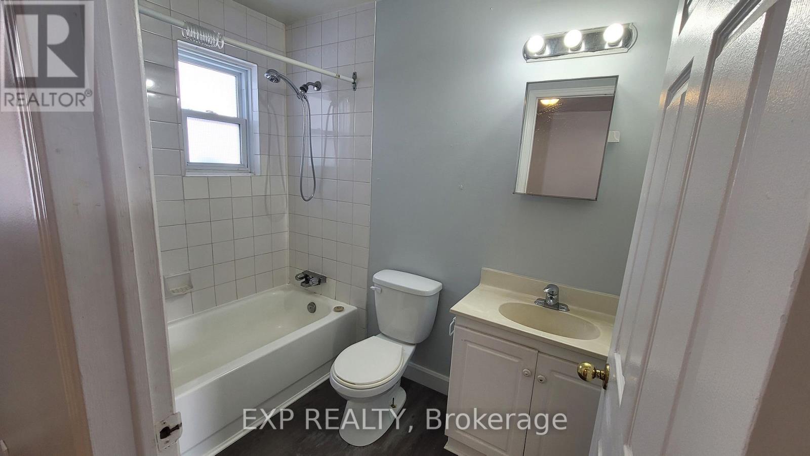185 Dalhousie Street, Ottawa, Ontario  K1N 7C7 - Photo 12 - X12718634