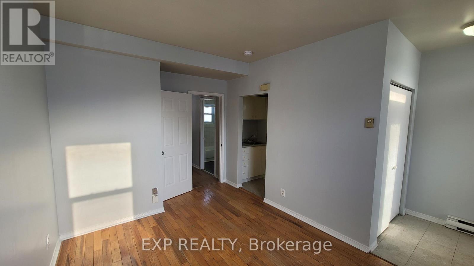 185 Dalhousie Street, Ottawa, Ontario  K1N 7C7 - Photo 5 - X12718634