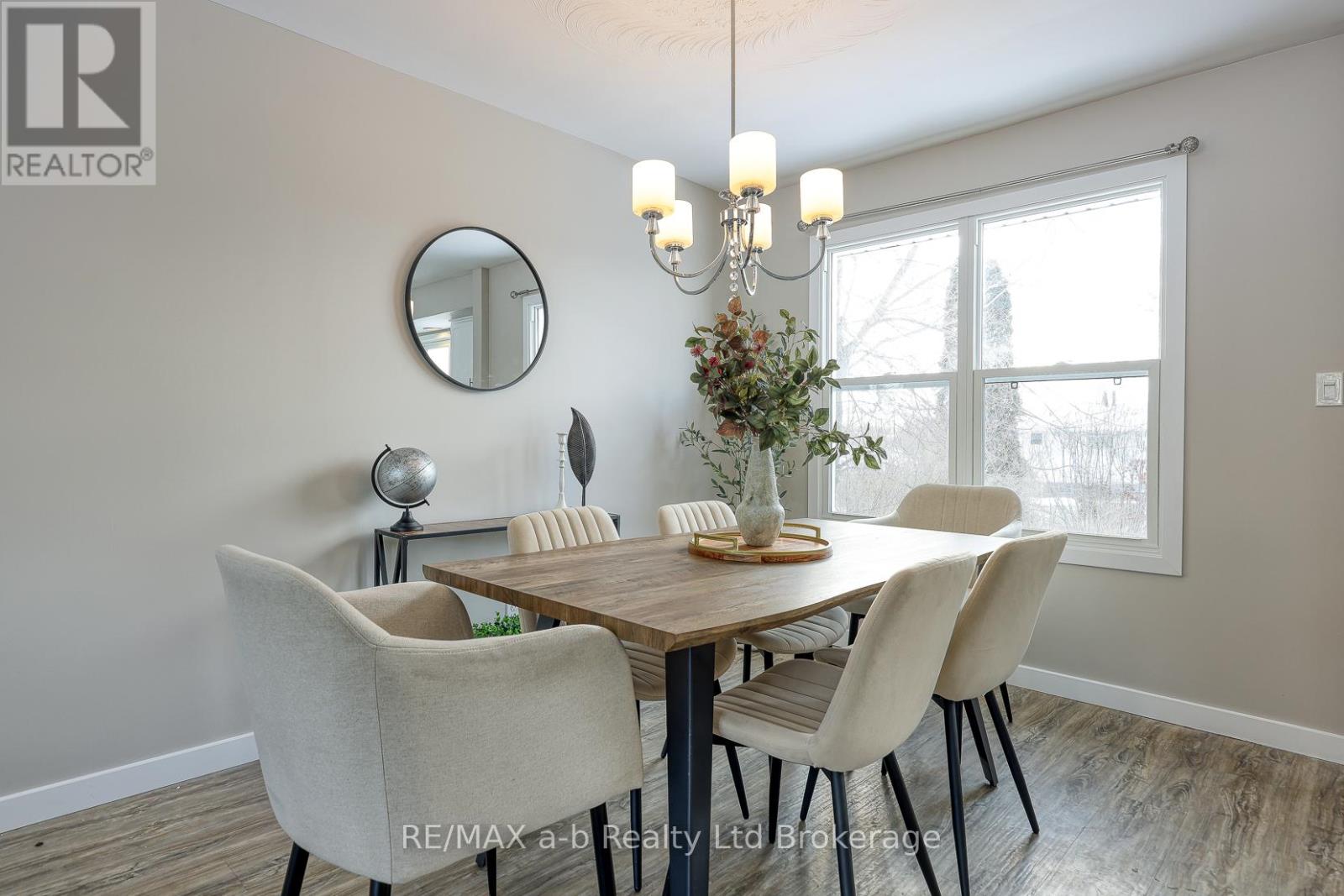 18 Bigham Crescent, Woodstock, Ontario  N4S 8H1 - Photo 16 - X12723860