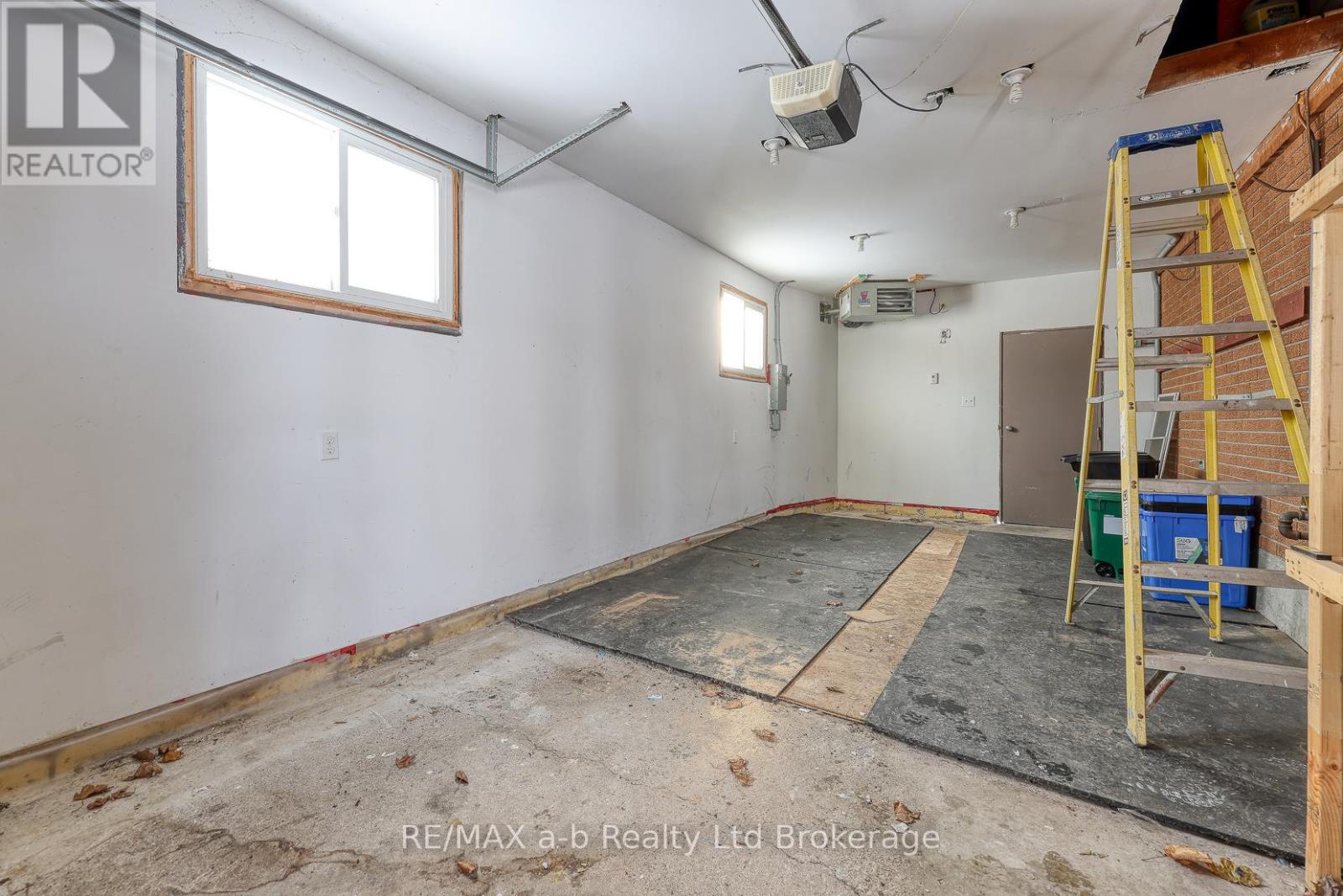 18 Bigham Crescent, Woodstock, Ontario  N4S 8H1 - Photo 40 - X12723860