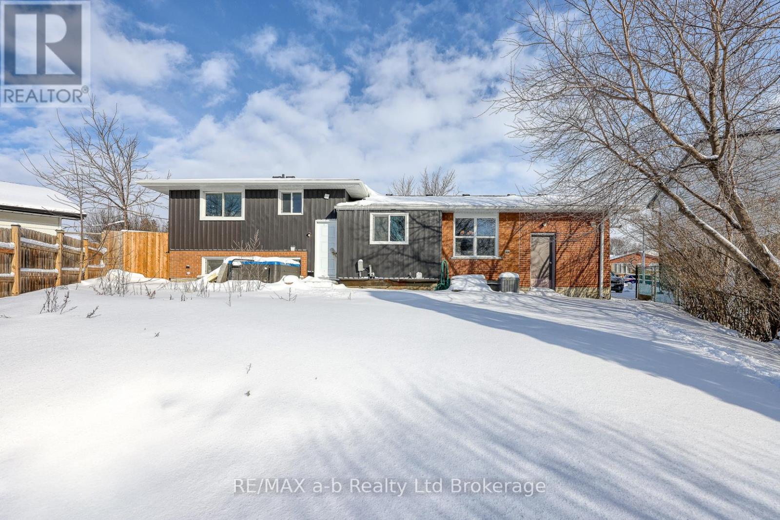 18 Bigham Crescent, Woodstock, Ontario  N4S 8H1 - Photo 43 - X12723860