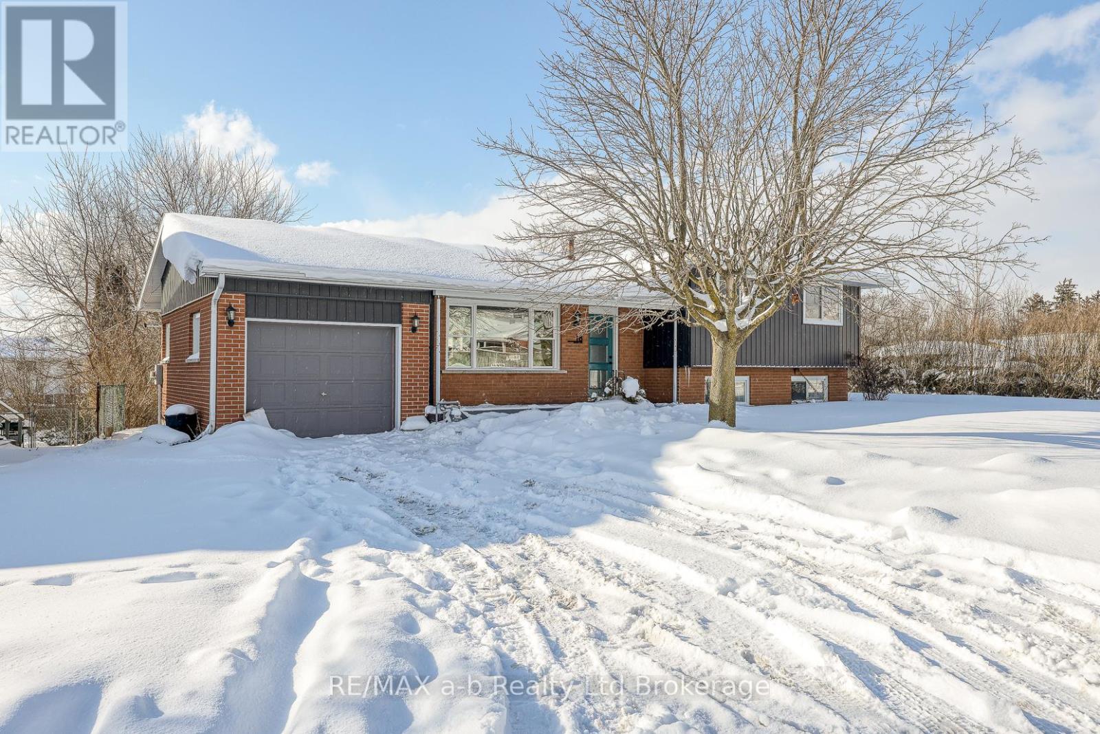 18 Bigham Crescent, Woodstock, Ontario  N4S 8H1 - Photo 47 - X12723860