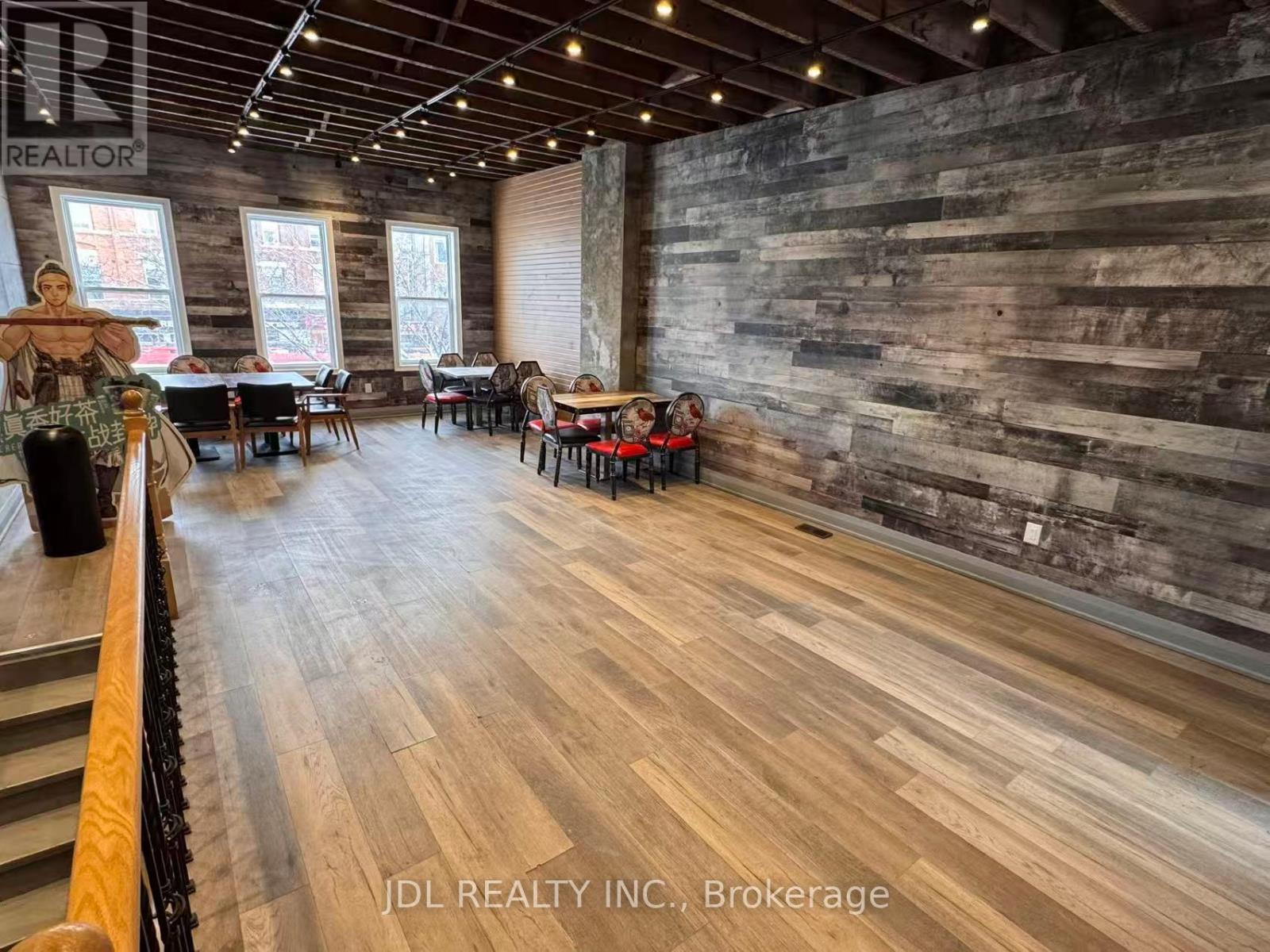 394 Spadina Avenue, Toronto, Ontario  M5T 2G5 - Photo 9 - C12770044