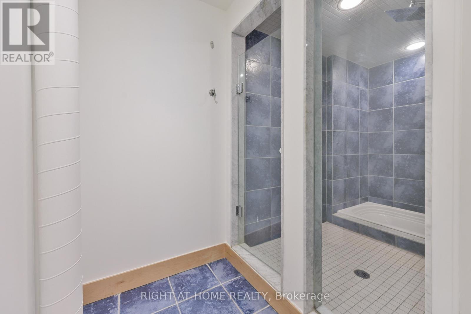 315 - 90 Sumach Street, Toronto, Ontario  M5A 3J9 - Photo 19 - C12770054