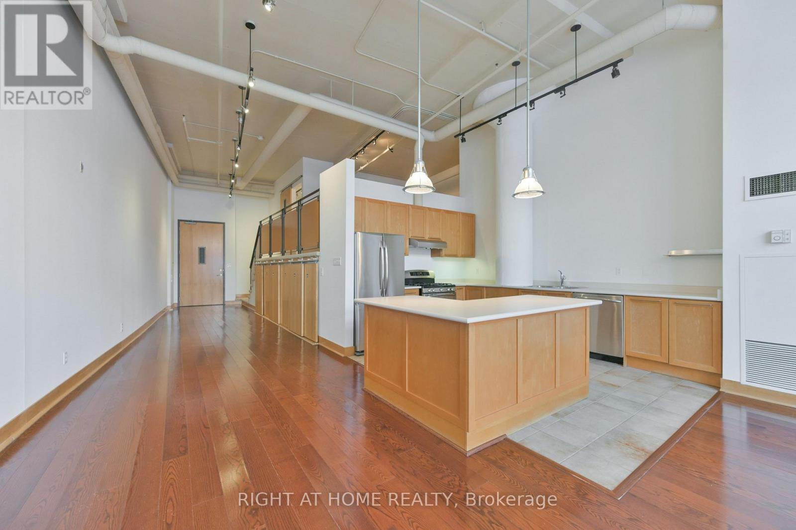 315 - 90 Sumach Street, Toronto, Ontario  M5A 3J9 - Photo 9 - C12770054