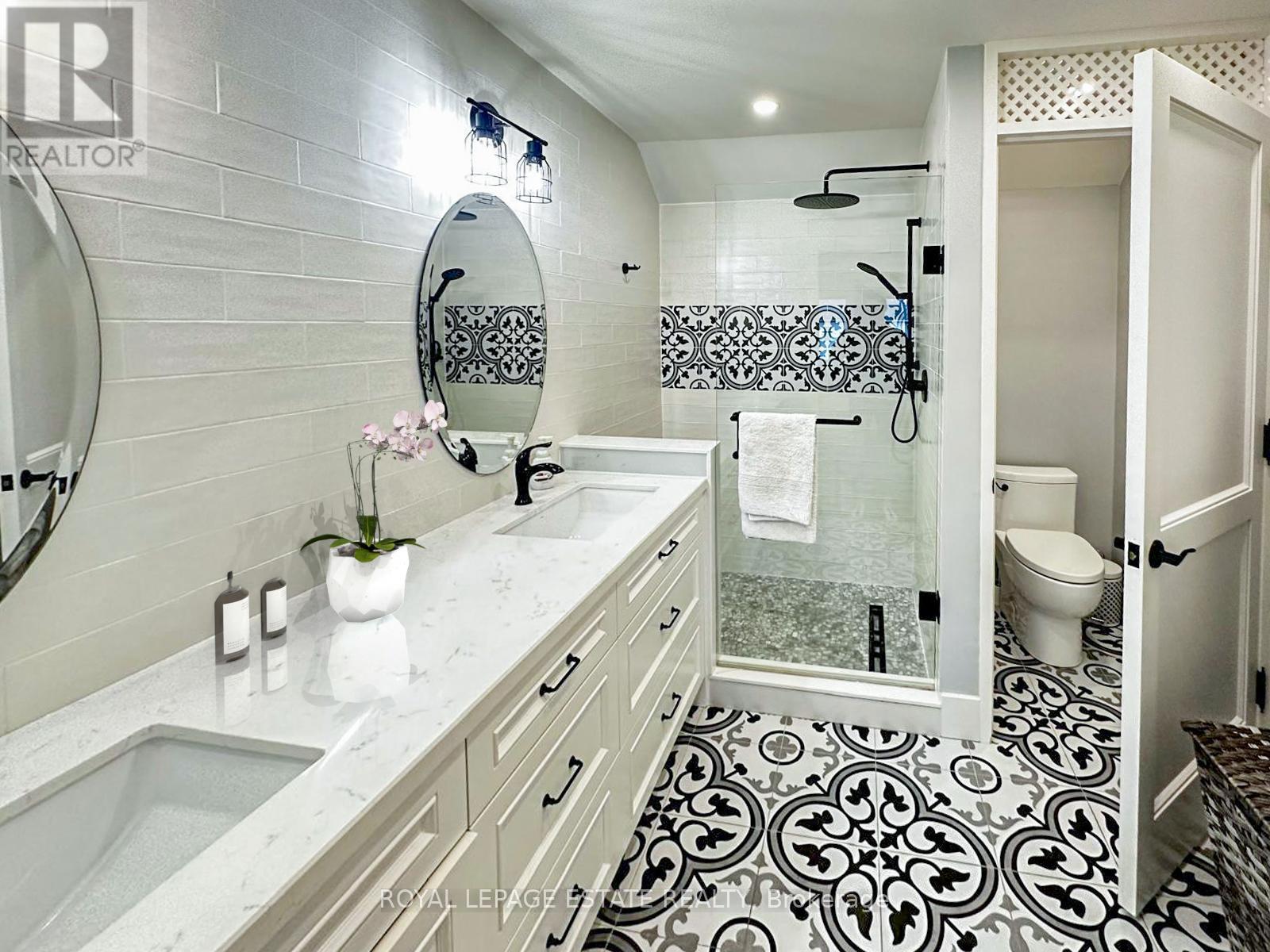 45 Whistle Post Street, Toronto, Ontario  M4E 3W7 - Photo 7 - E12770048