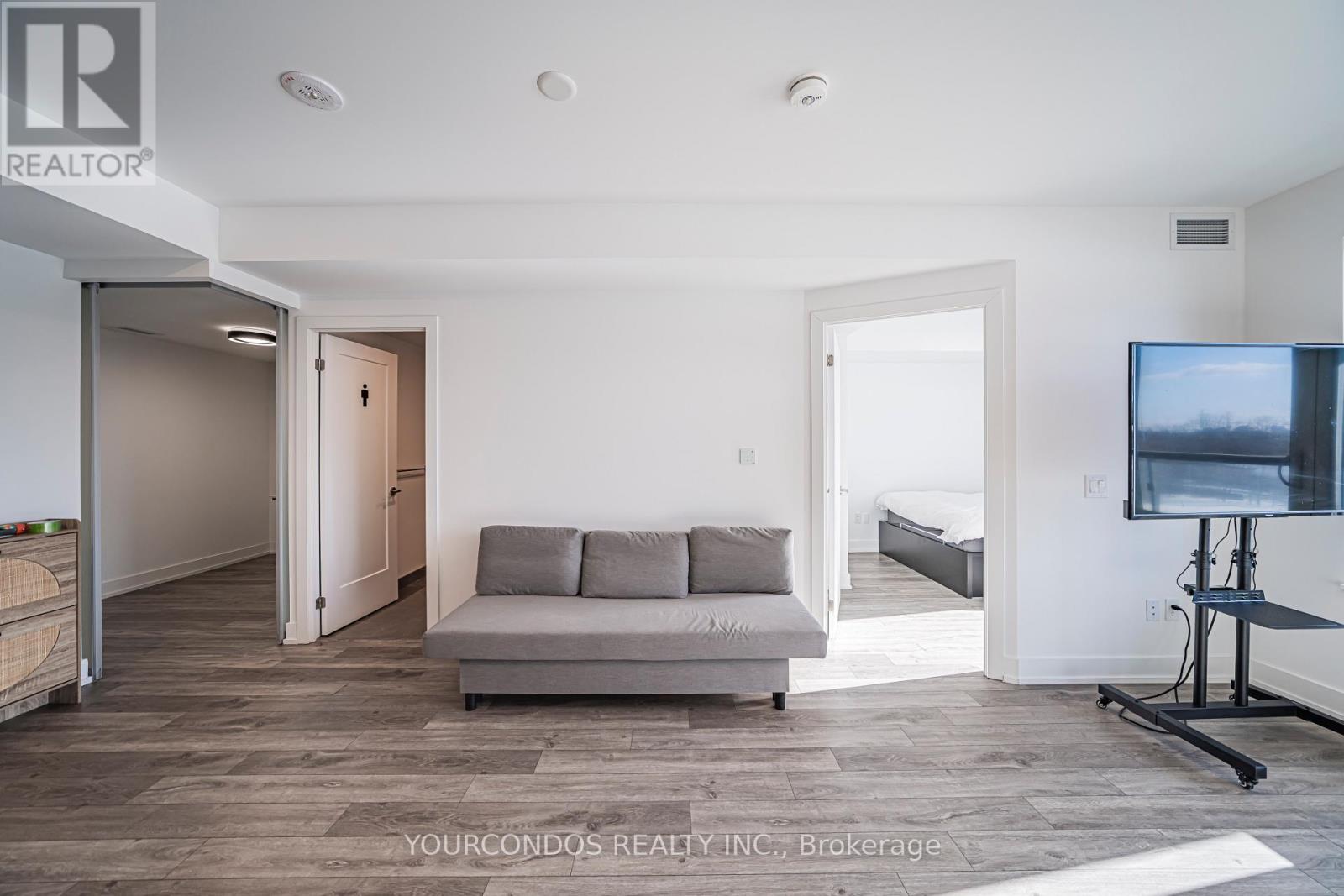 612 - 8 Cedarland Drive, Markham, Ontario  L6G 0H4 - Photo 26 - N12770042