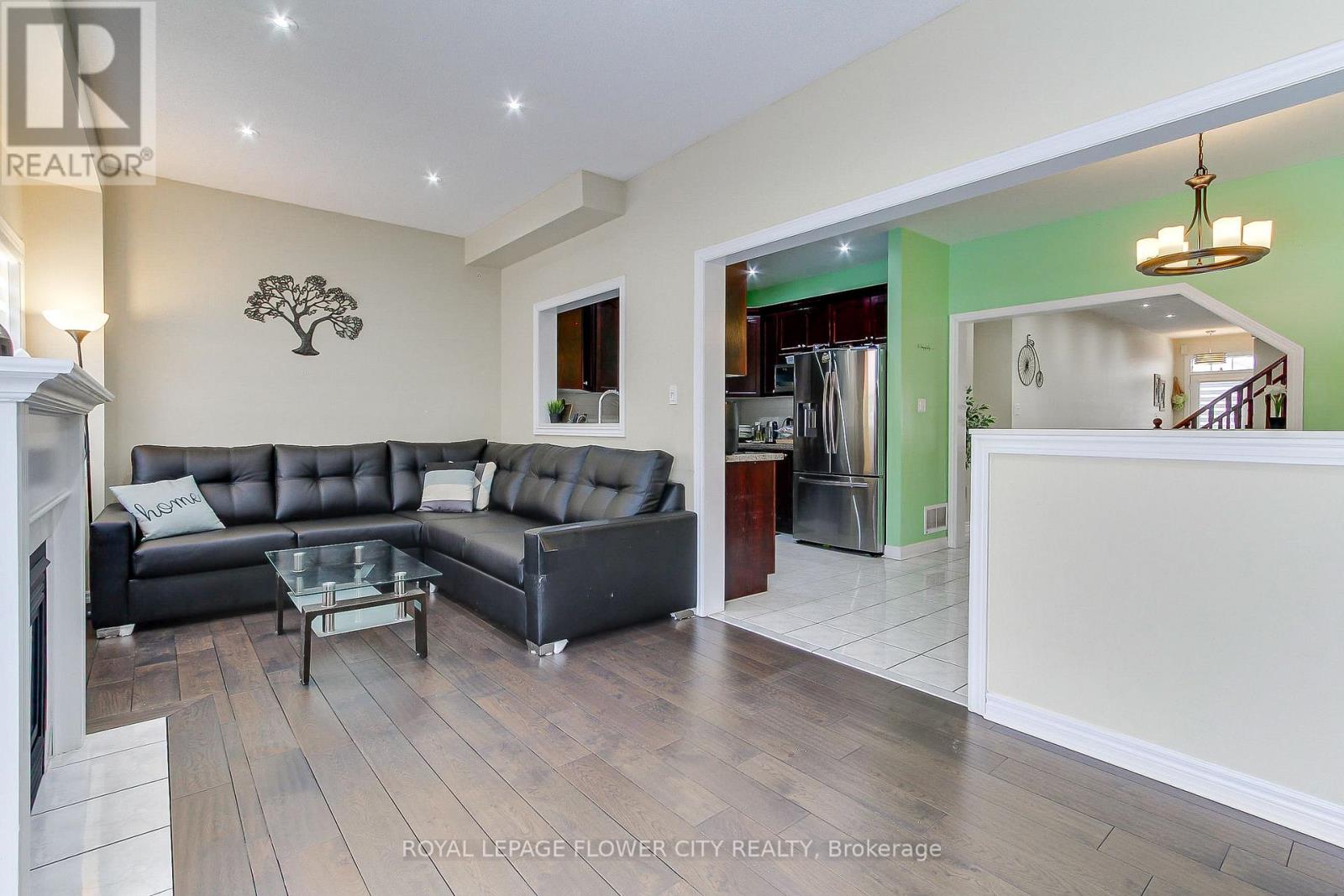 48 Grover Rd (Main & Upper) Road, Brampton, Ontario  L6Y 5R3 - Photo 21 - W12770046